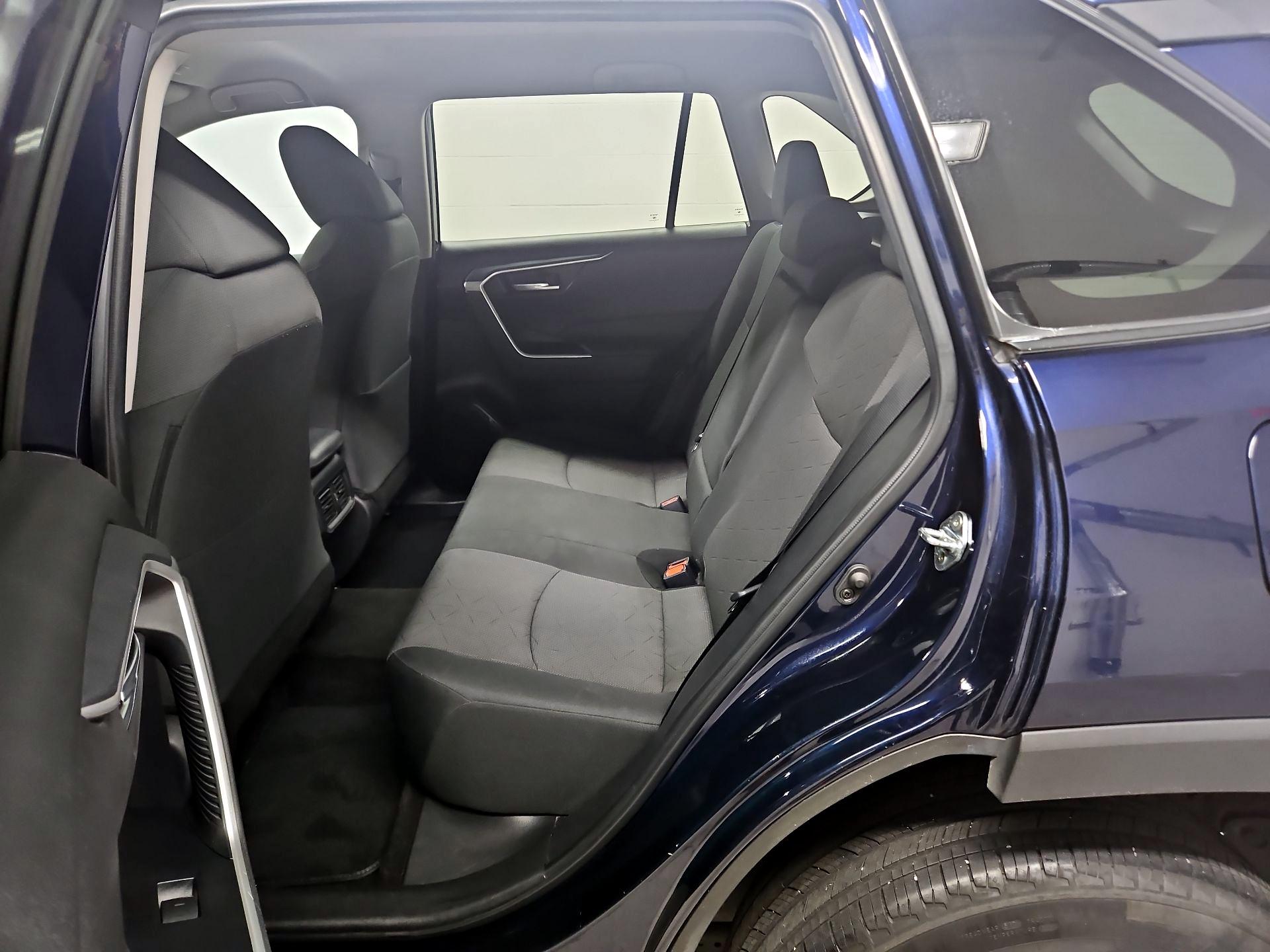 Thumbnail: 2023 Toyota RAV4 - 19