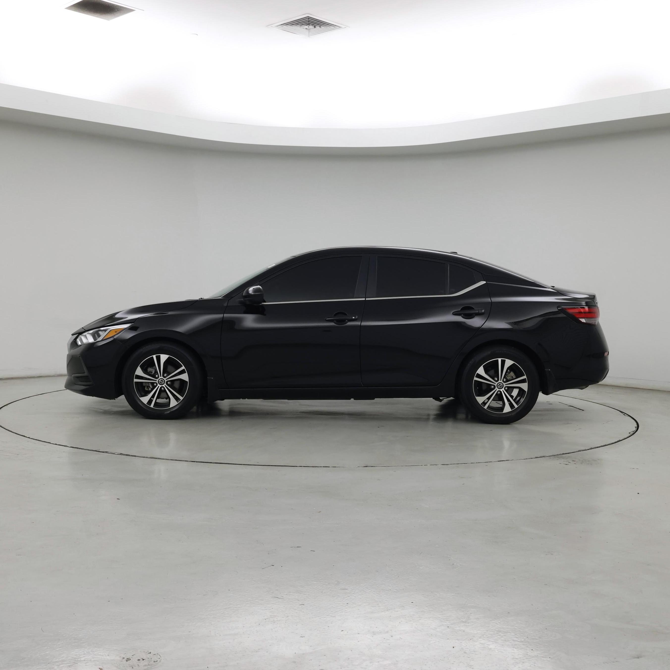 Thumbnail: 2023 Nissan Sentra - 3