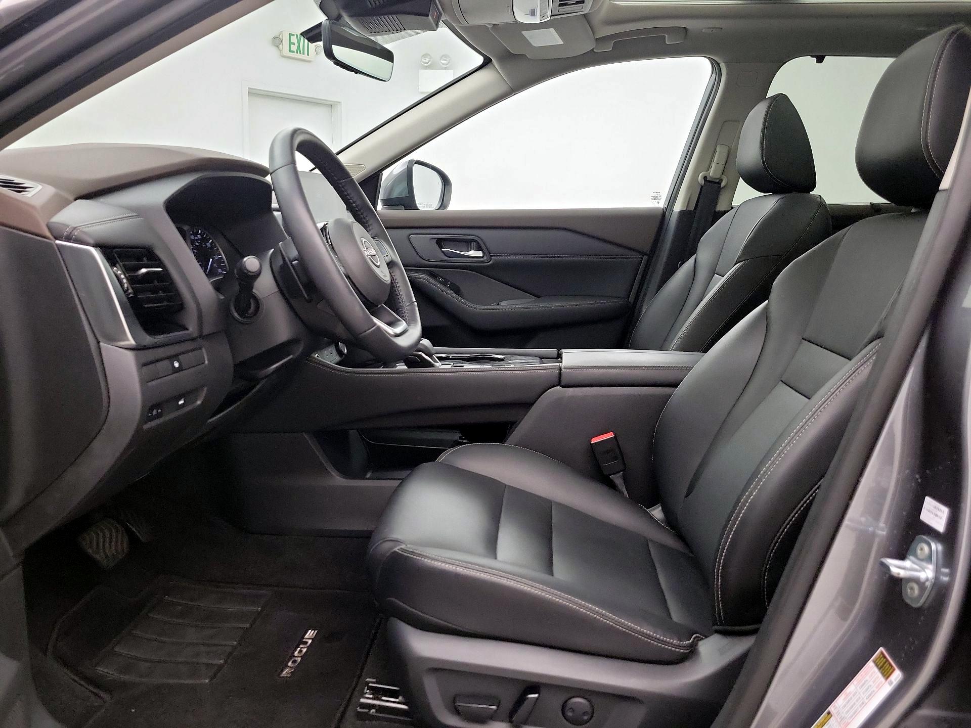 Thumbnail: 2022 Nissan Rogue - 11