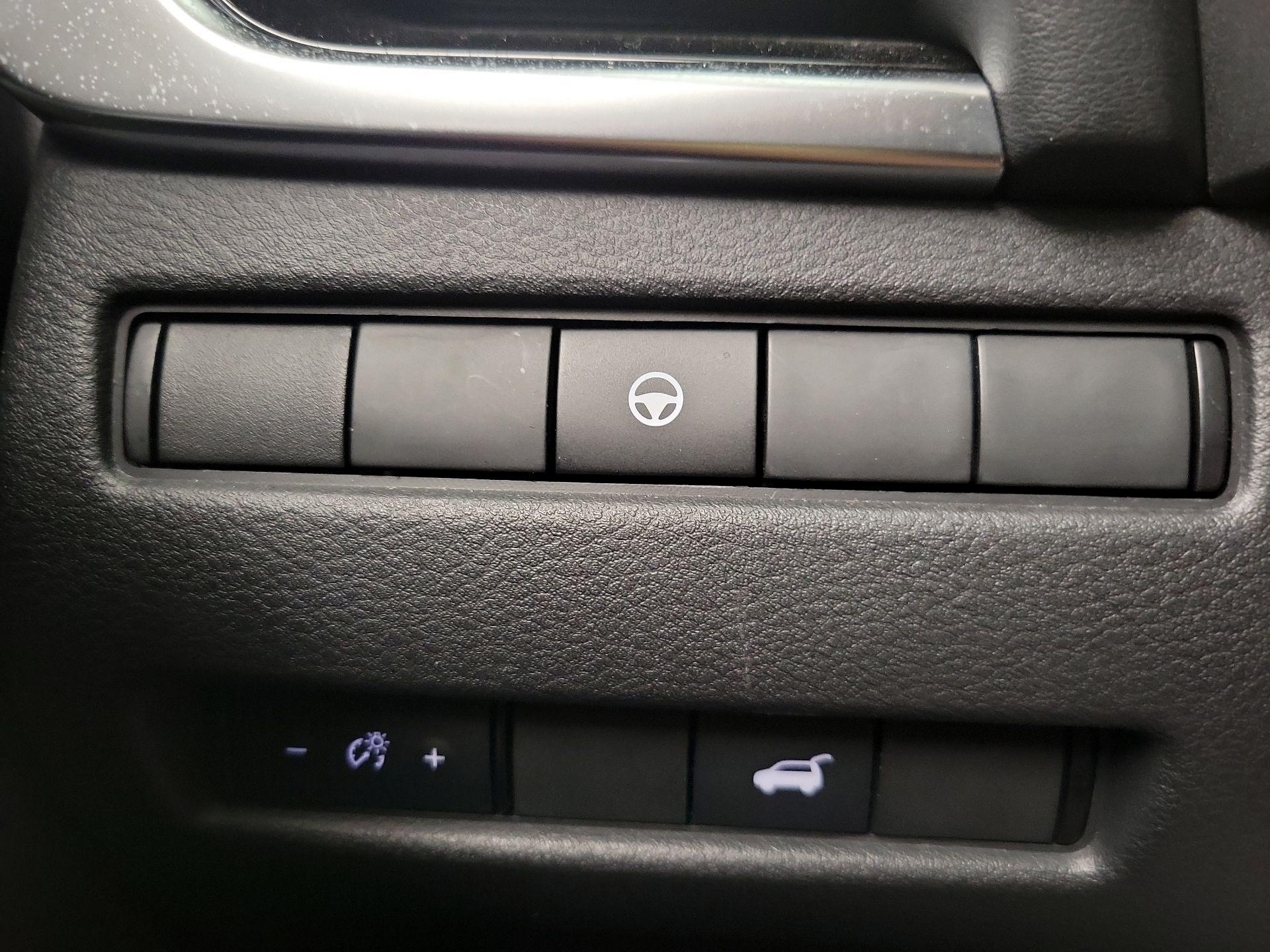 Thumbnail: 2022 Nissan Rogue - 13