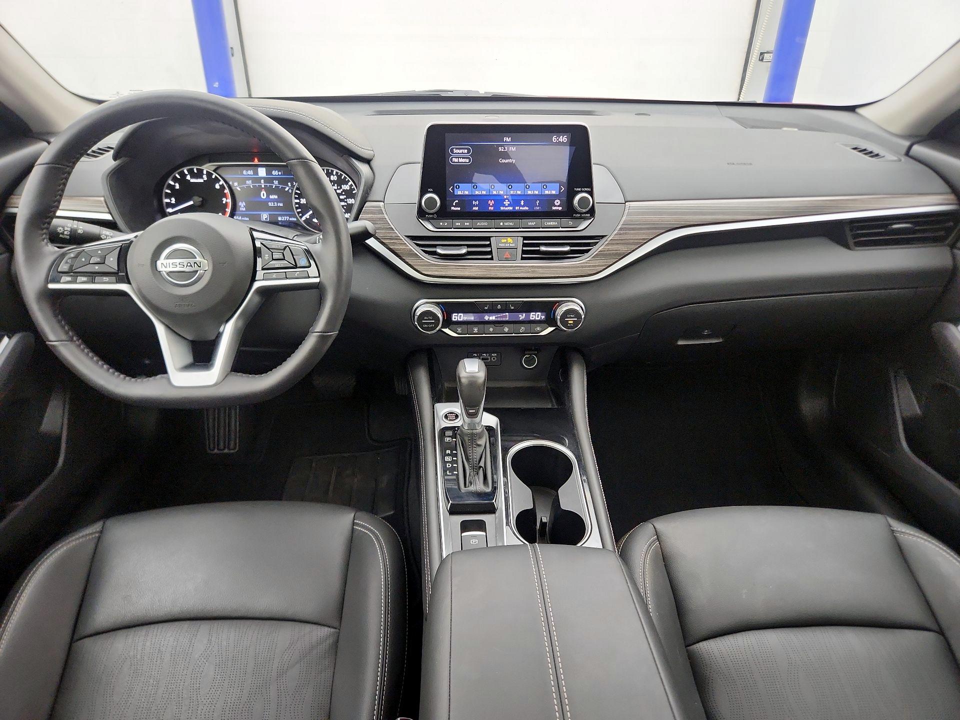 Thumbnail: 2021 Nissan Altima - 9