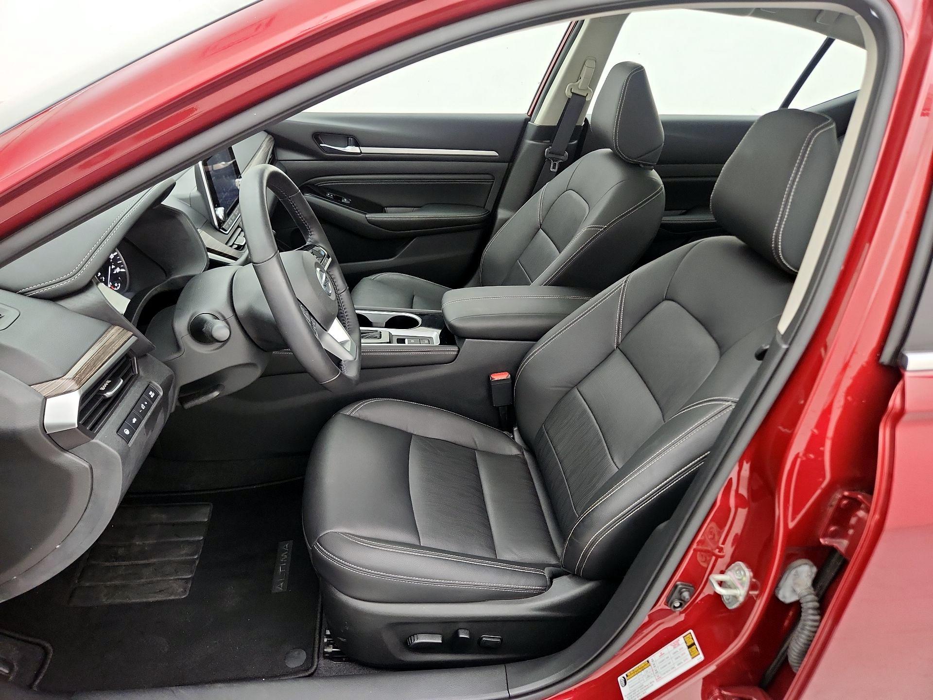 Thumbnail: 2021 Nissan Altima - 11