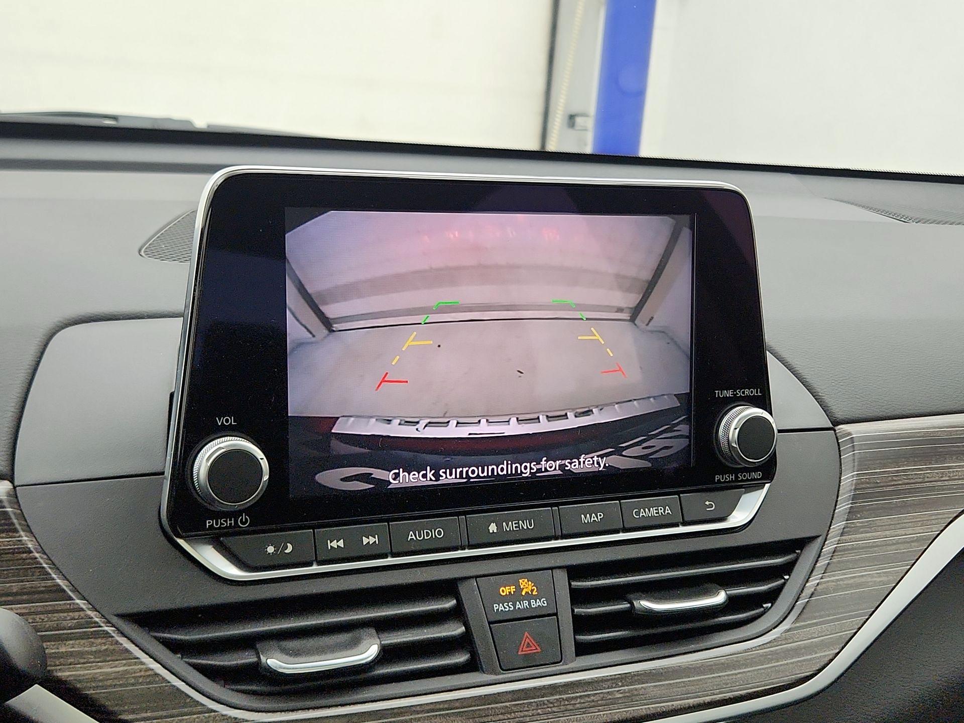 Thumbnail: 2021 Nissan Altima - 15