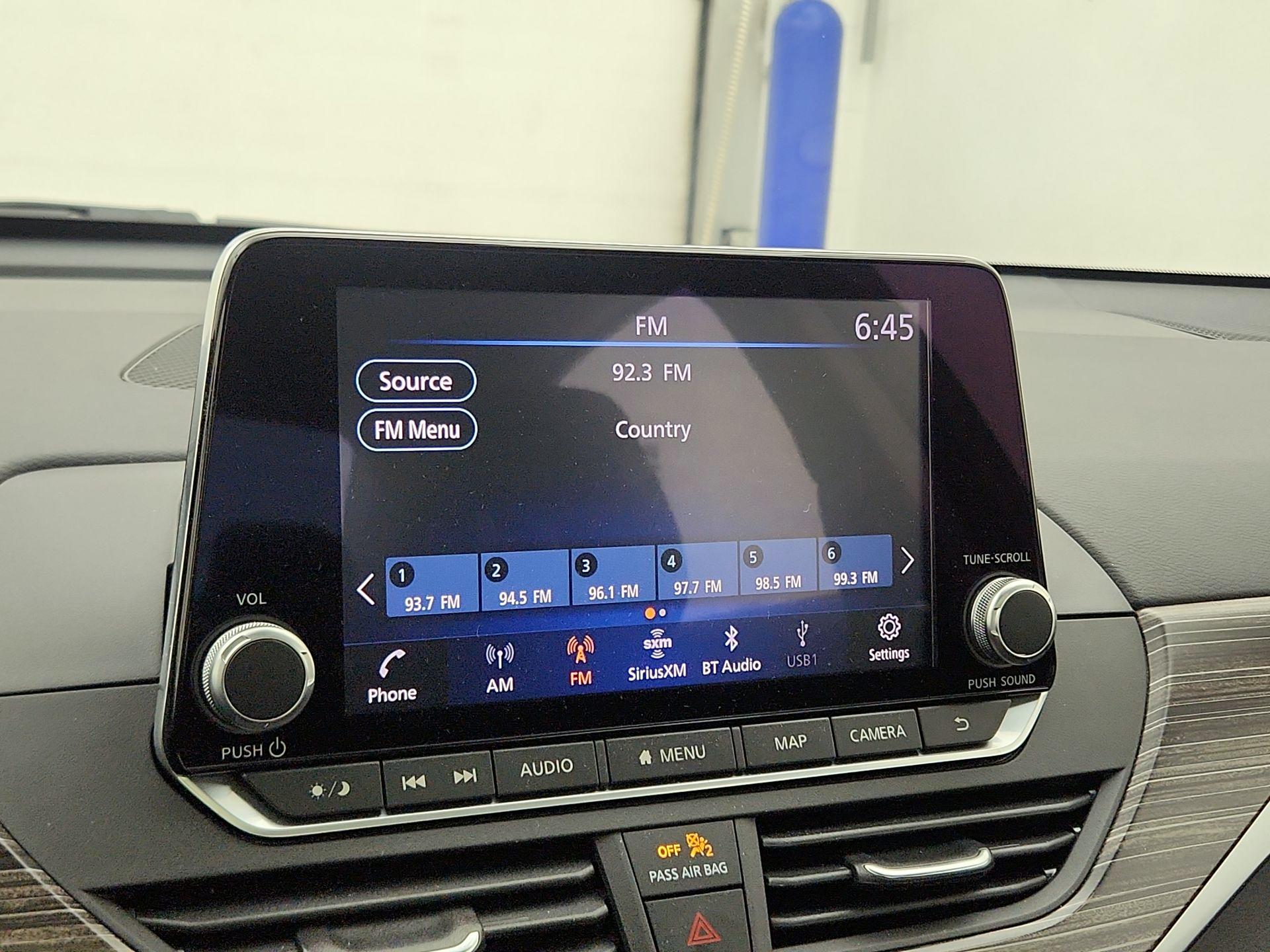 Thumbnail: 2021 Nissan Altima - 16