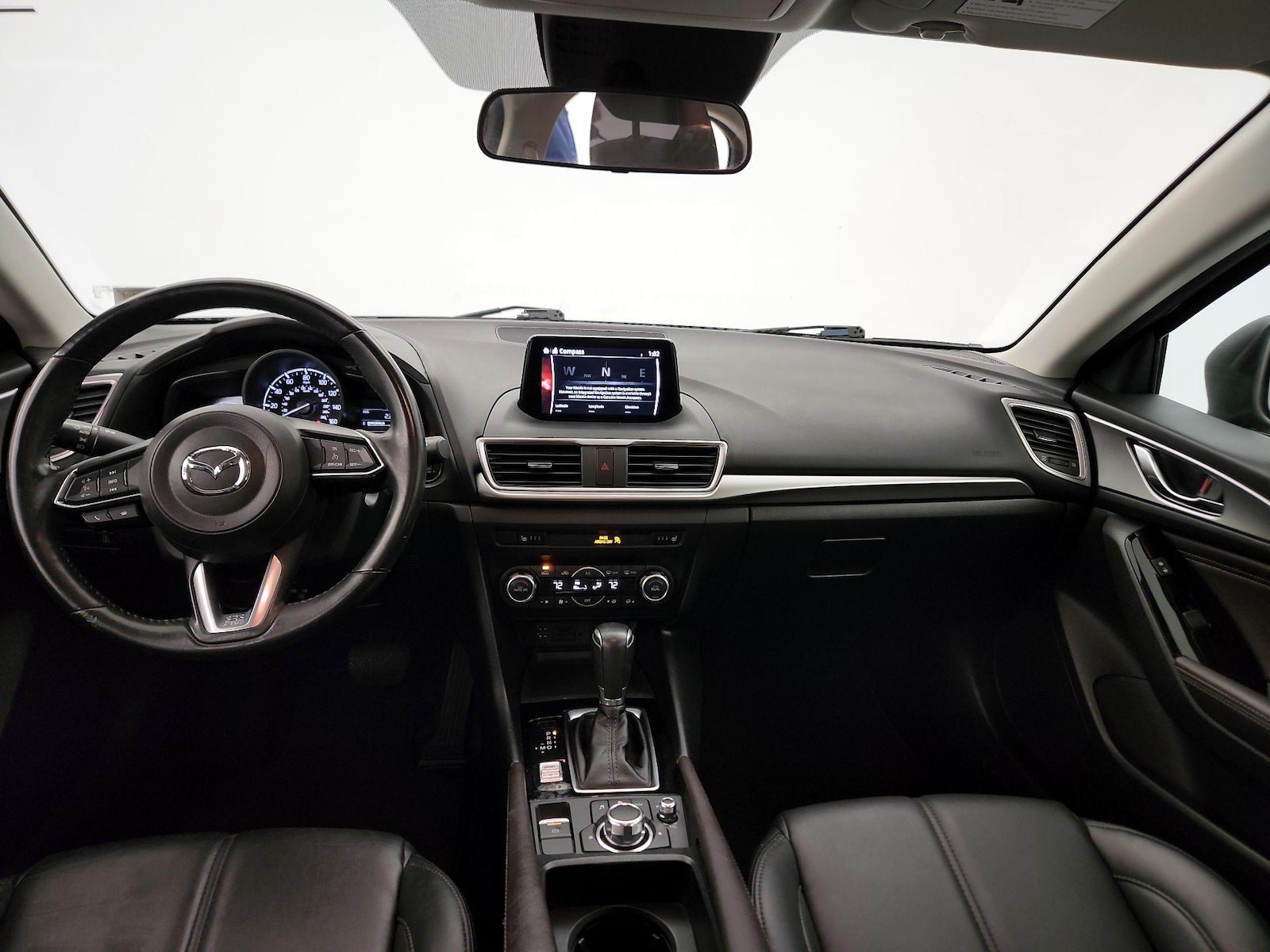 2018 Mazda Mazda3 Touring - Photo 10