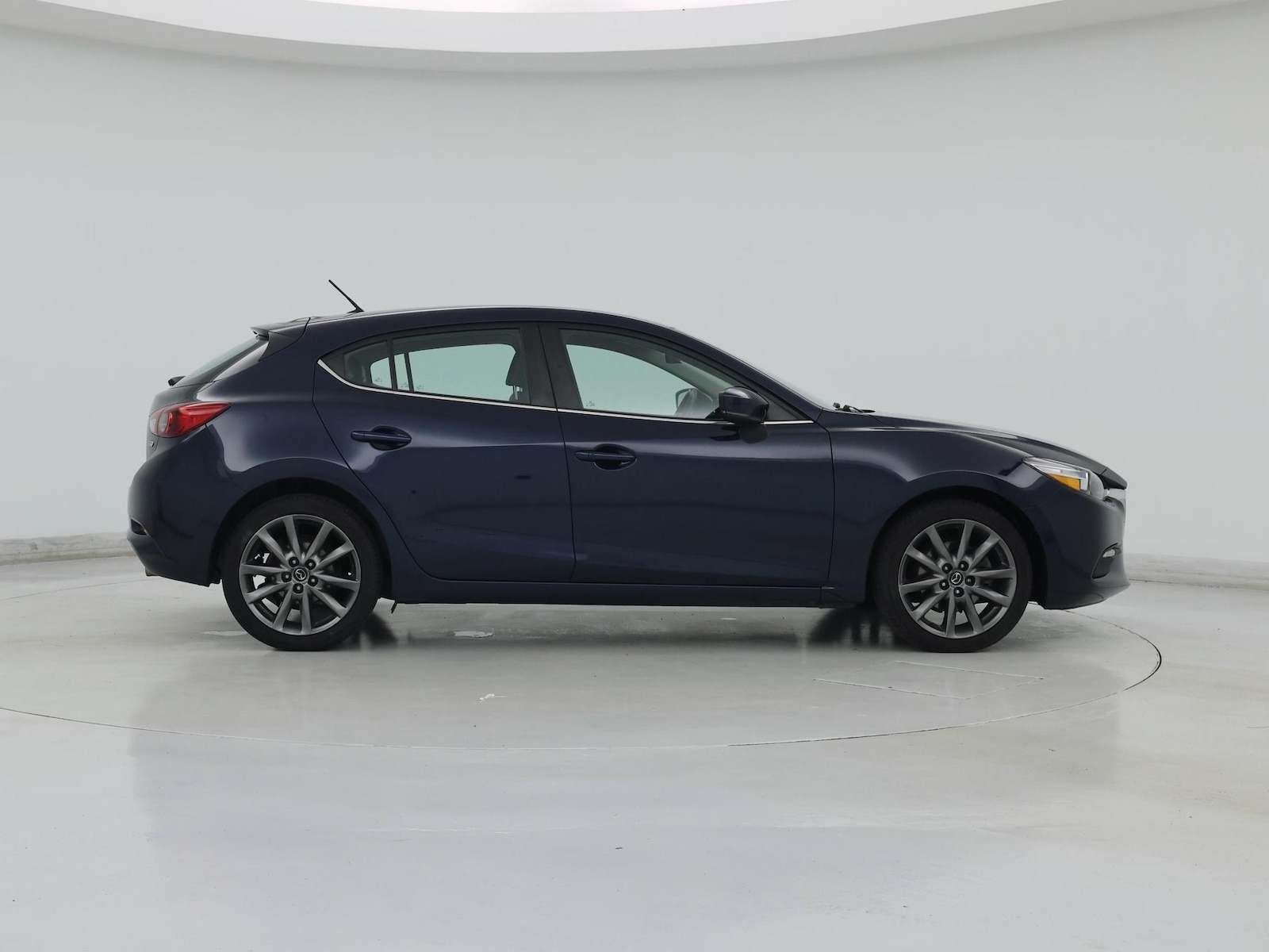 2018 Mazda Mazda3 Touring - Photo 8