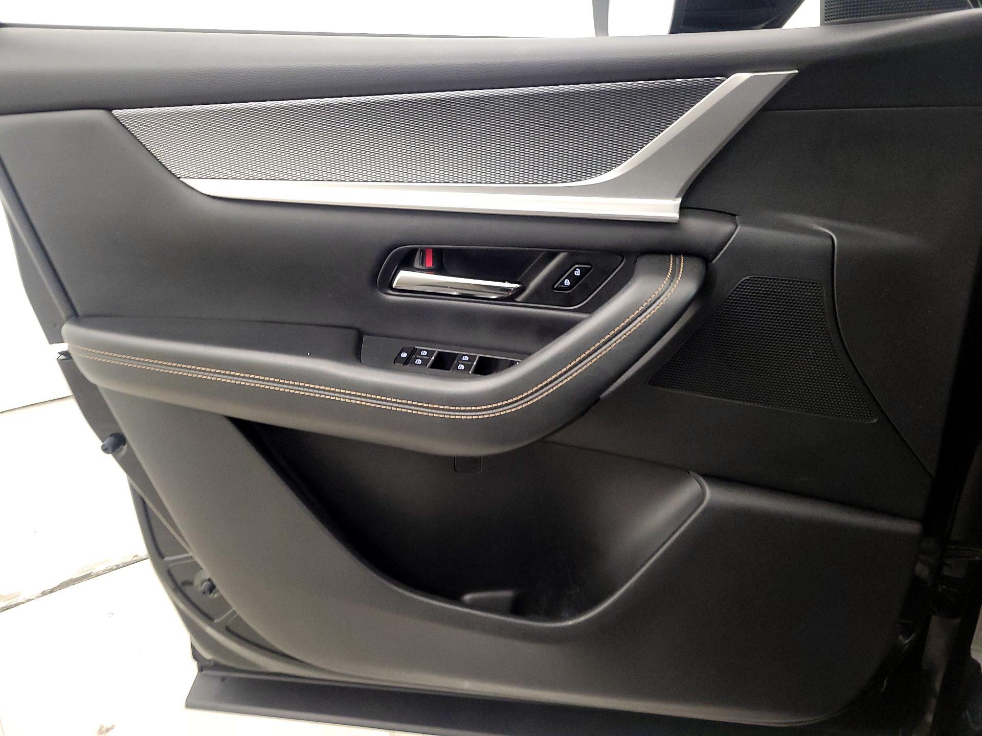 Thumbnail: 2024 Mazda CX-90 - 12