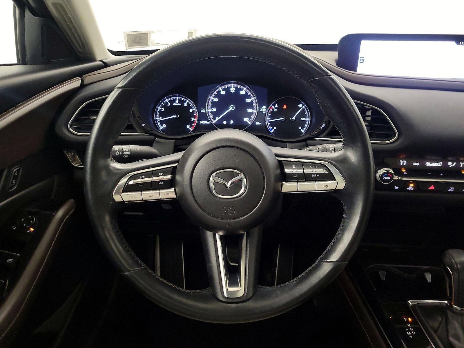 2023 Mazda CX-30 Premium - Photo 11