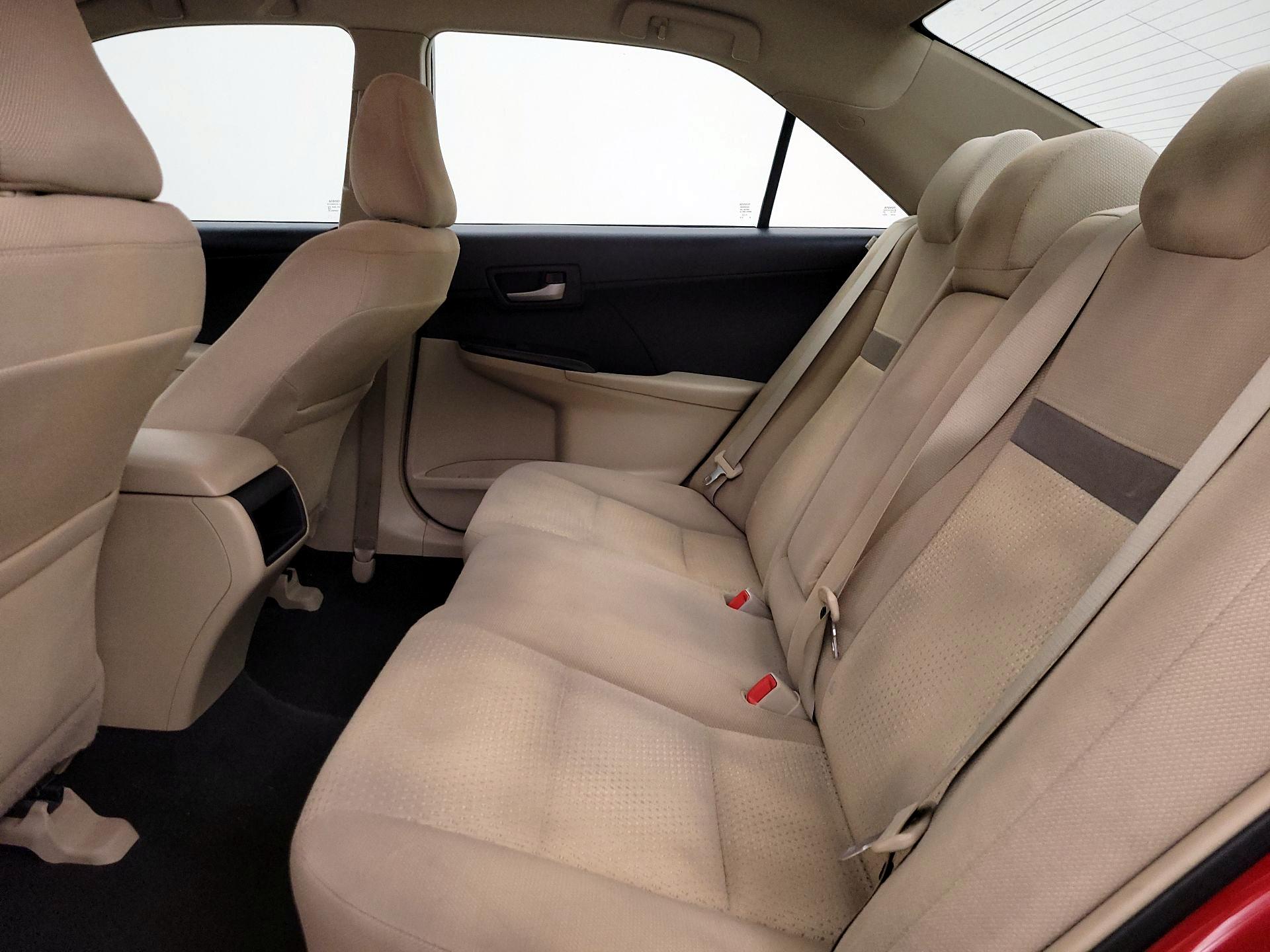 Thumbnail: 2014 Toyota Camry - 18