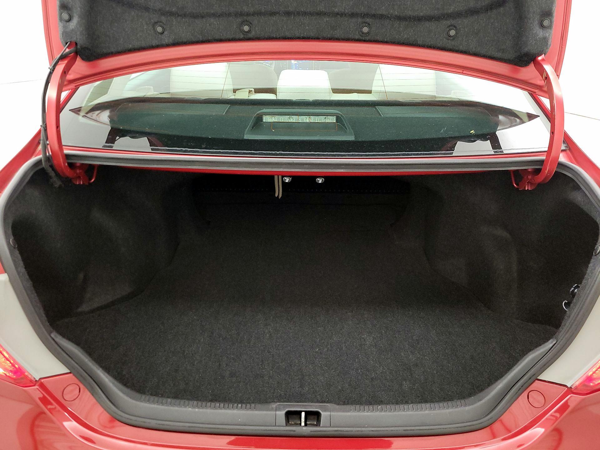Thumbnail: 2014 Toyota Camry - 19