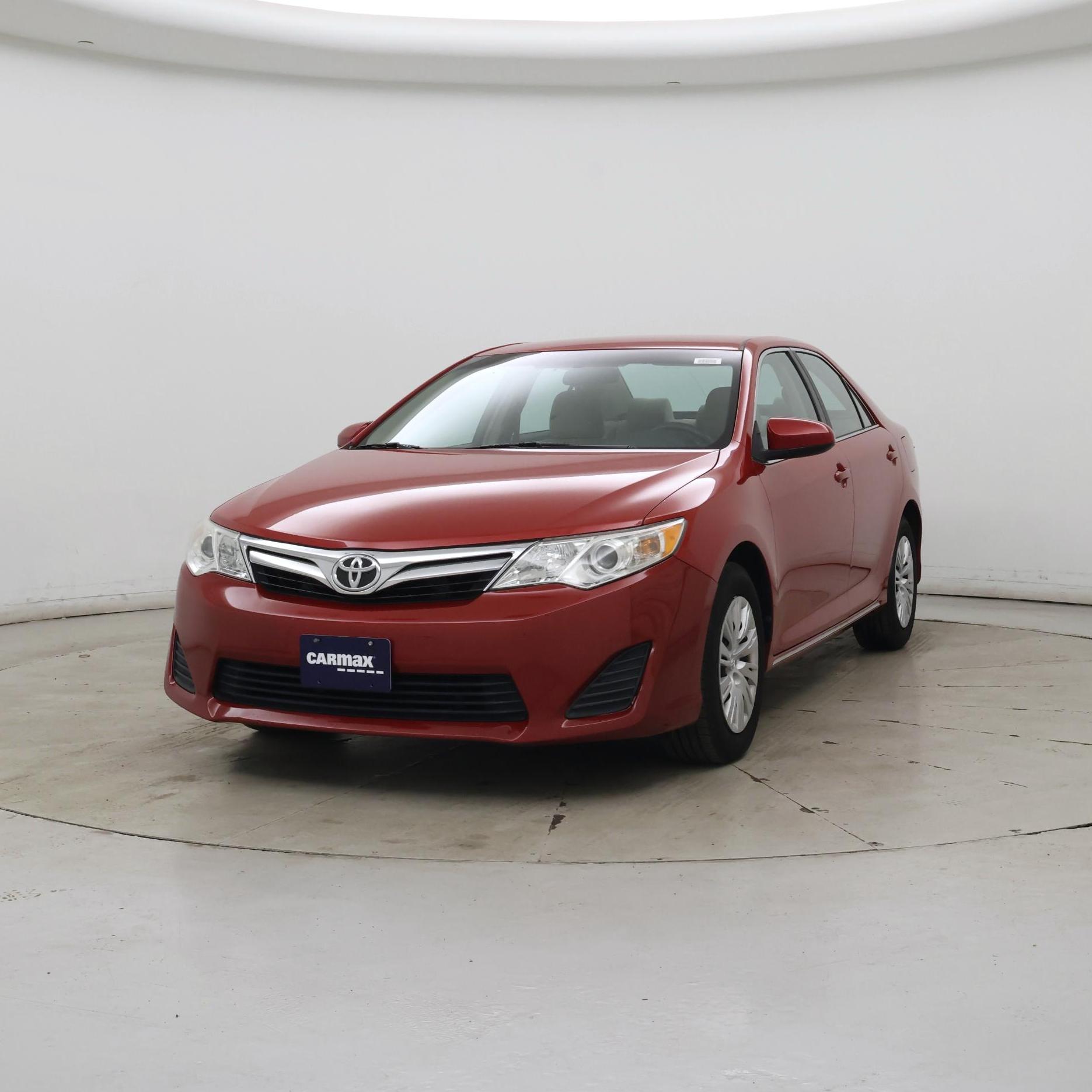 Thumbnail: 2014 Toyota Camry - 4