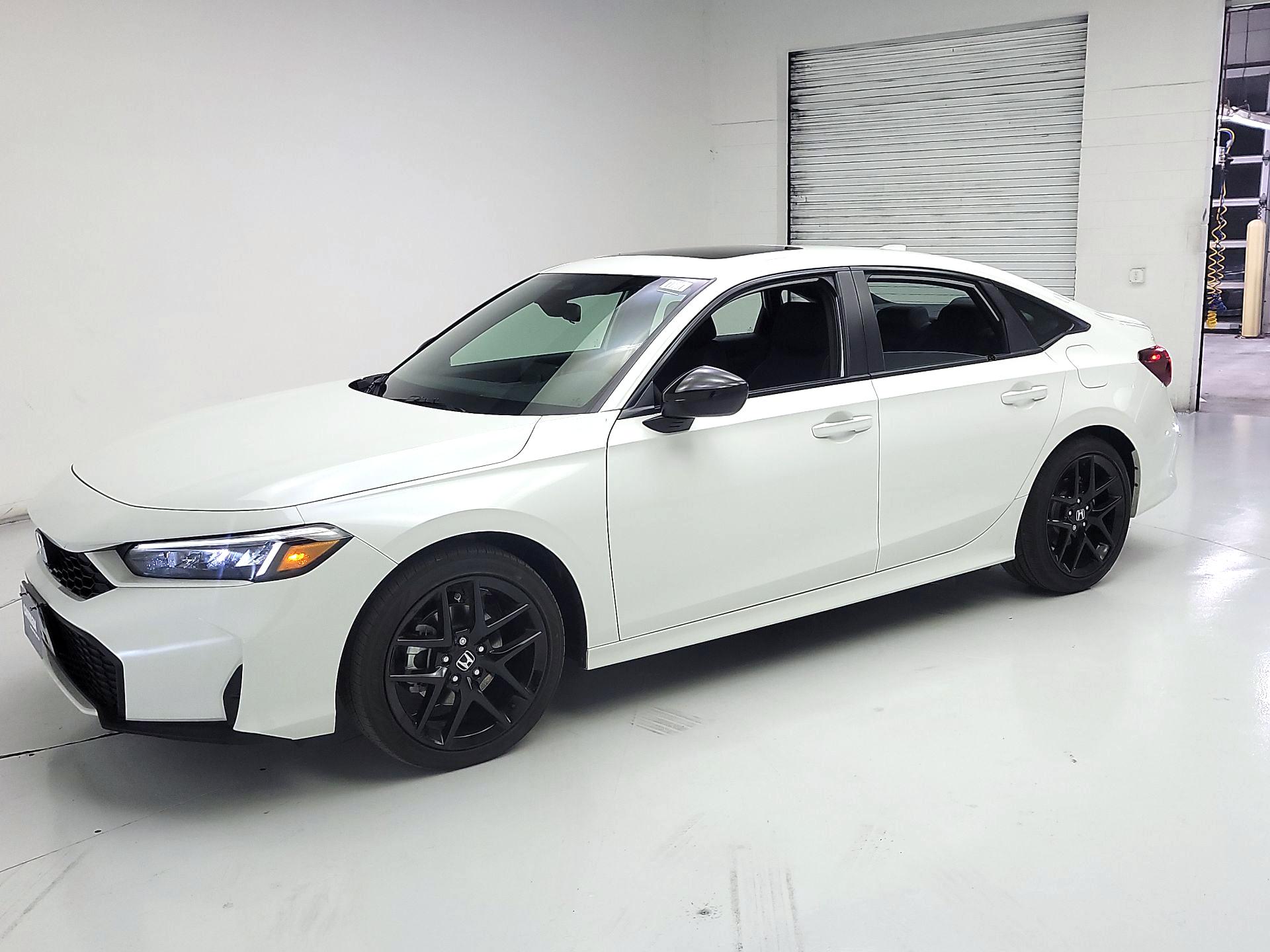 Thumbnail: 2026 Honda Civic - 3