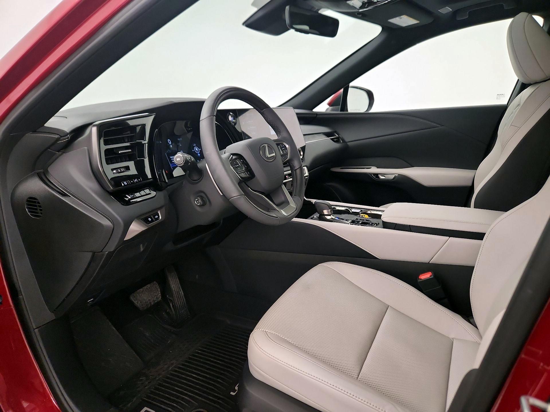 Thumbnail: 2025 Lexus RX - 11