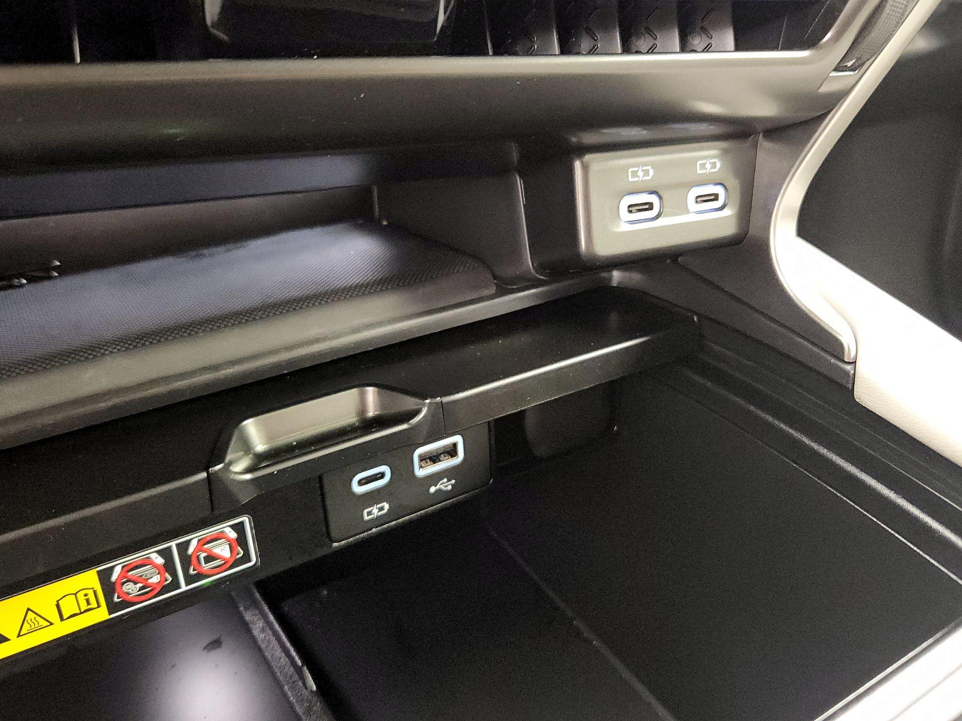 Thumbnail: 2025 Lexus RX - 18