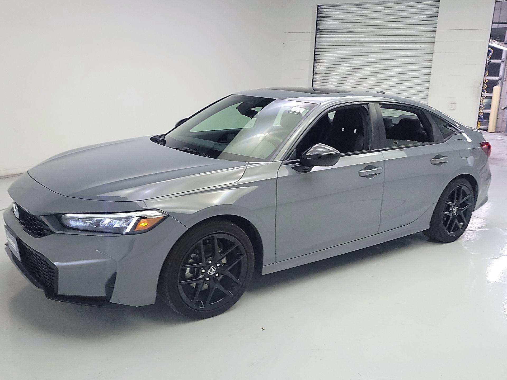 Thumbnail: 2026 Honda Civic - 3
