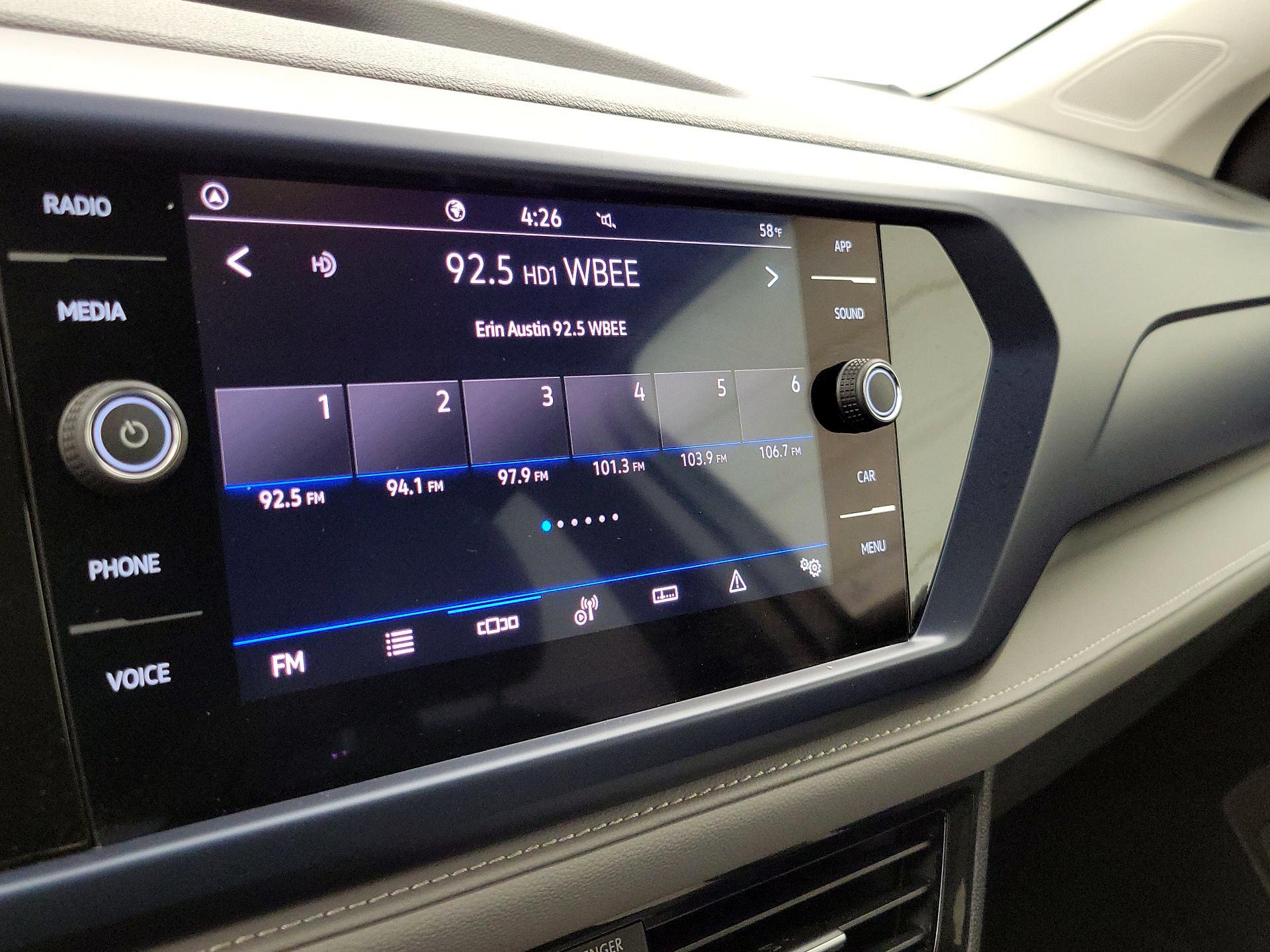 Thumbnail: 2024 Volkswagen Taos - 15