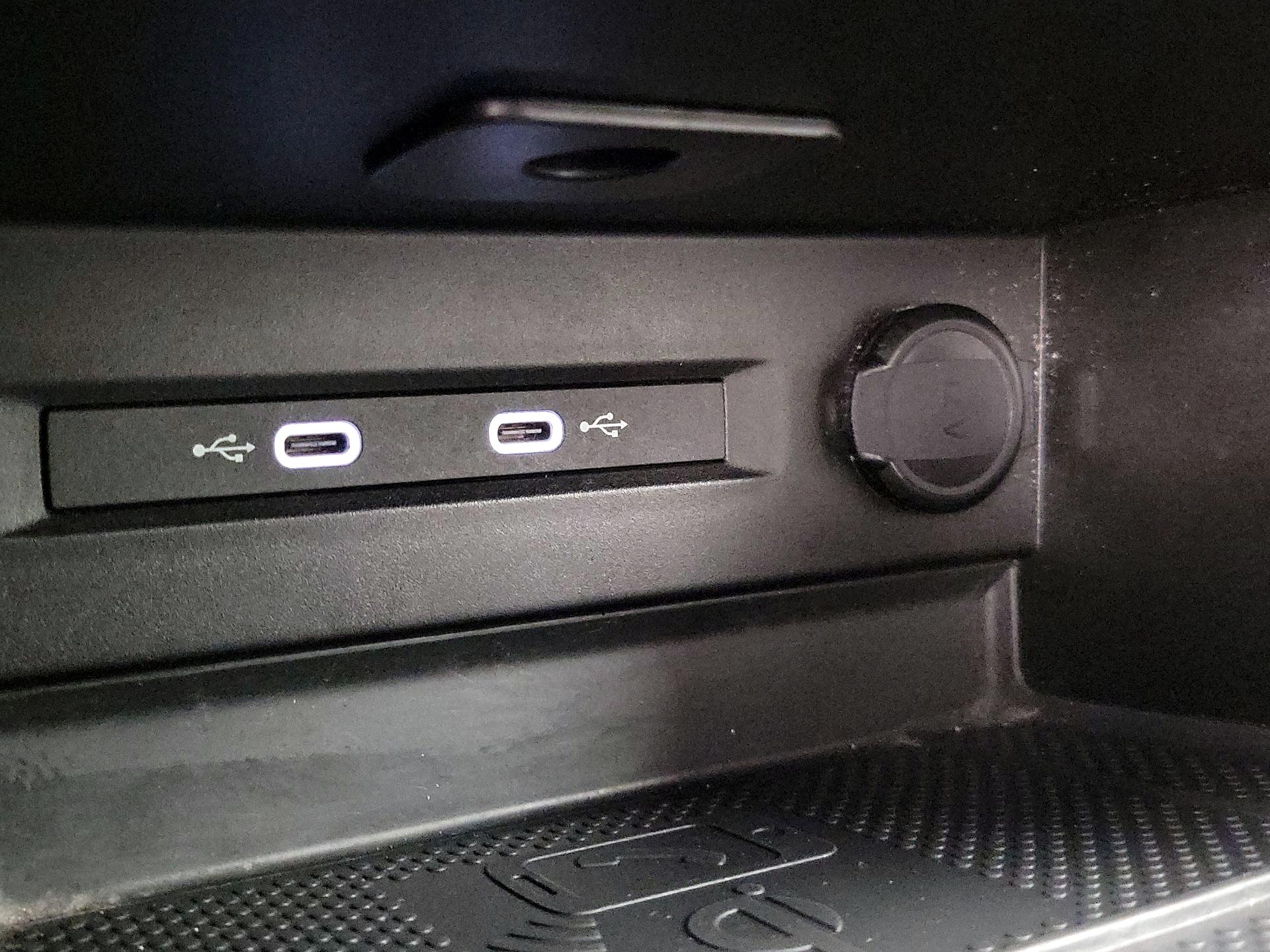 Thumbnail: 2024 Volkswagen Taos - 18