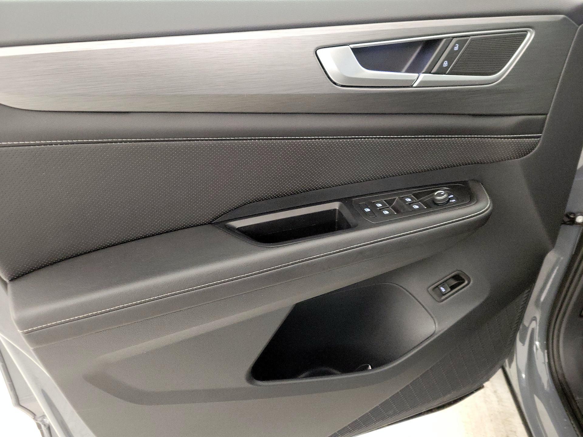 Thumbnail: 2024 Volkswagen Atlas - 12