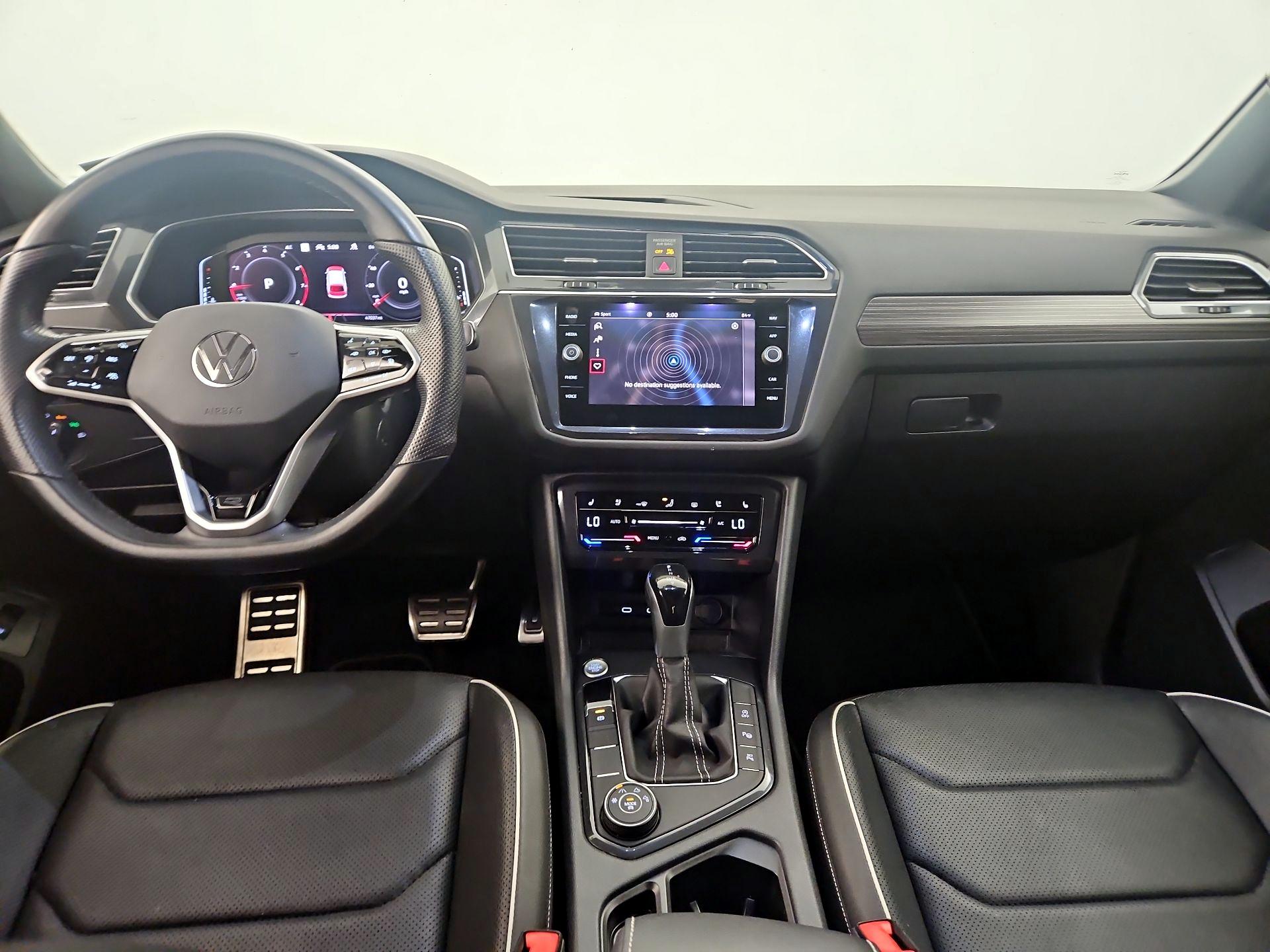 Thumbnail: 2022 Volkswagen Tiguan - 9