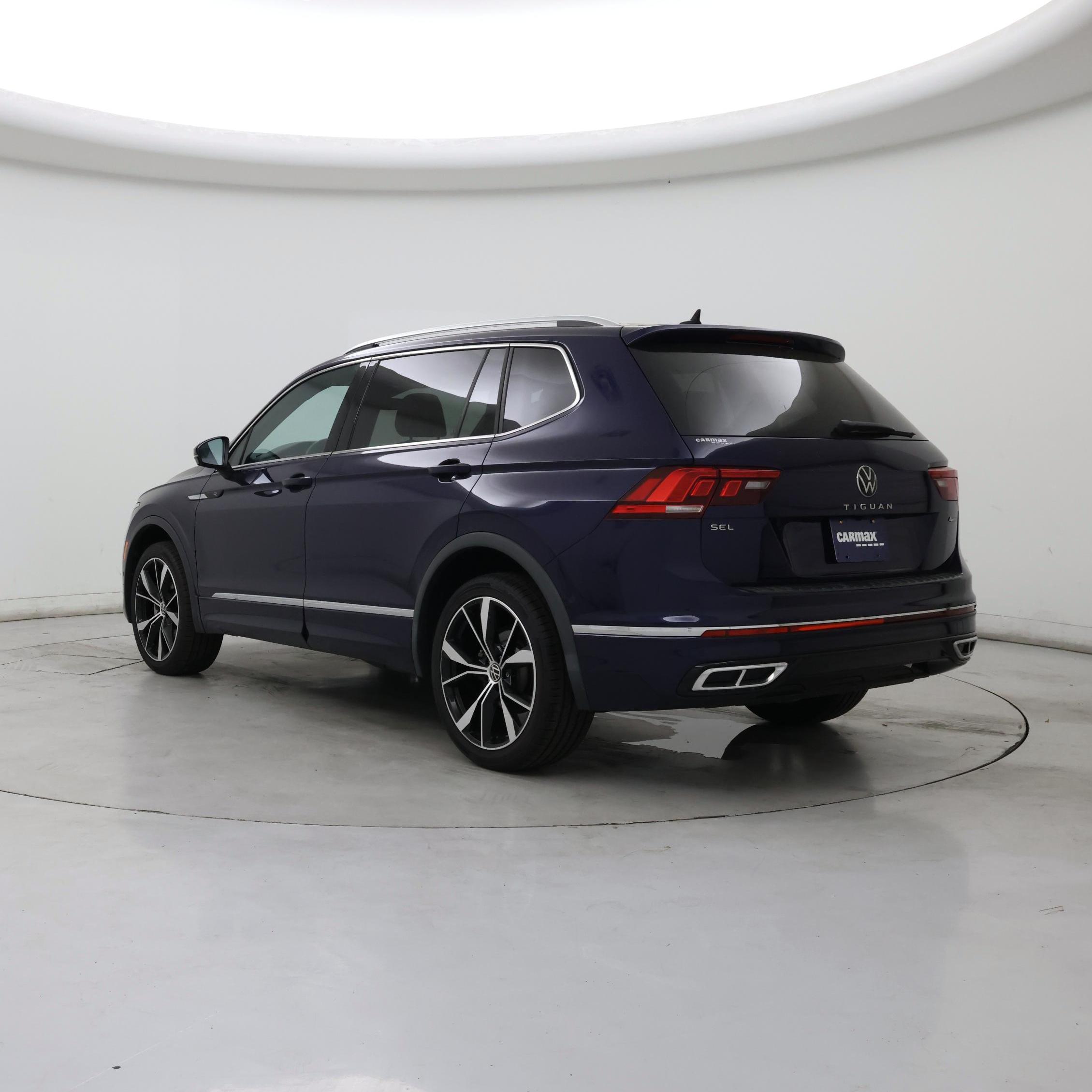 Thumbnail: 2022 Volkswagen Tiguan - 2