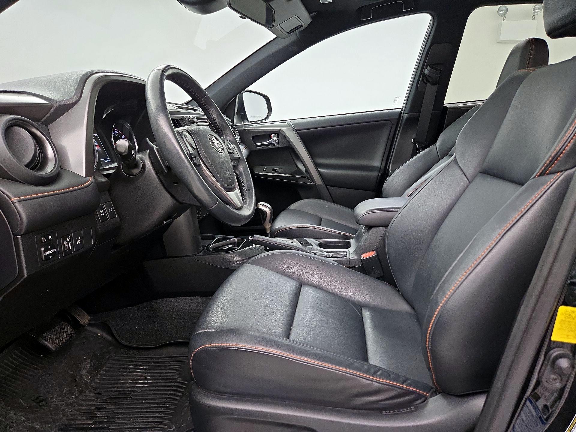 Thumbnail: 2017 Toyota RAV4 - 11