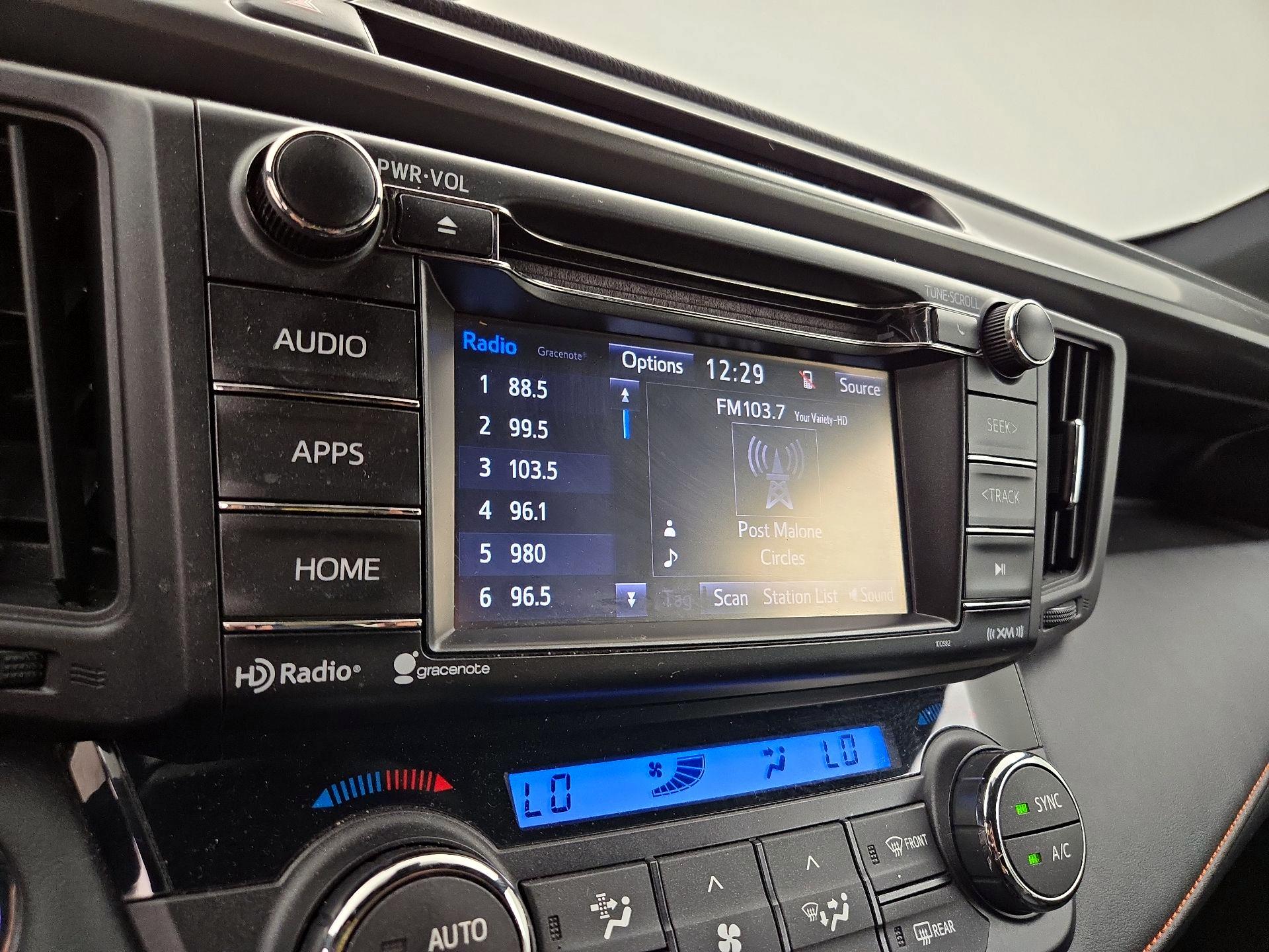 Thumbnail: 2017 Toyota RAV4 - 15