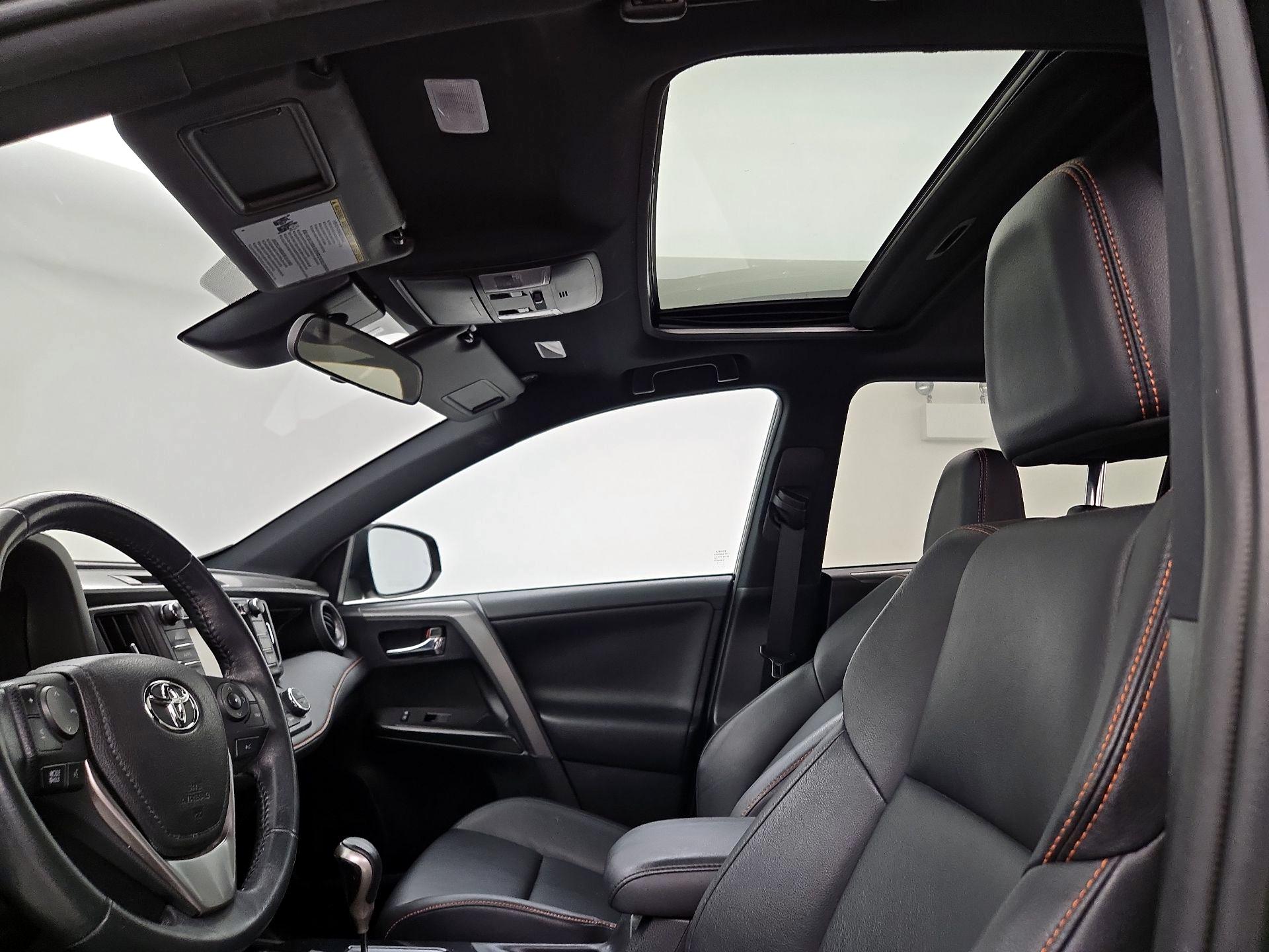 Thumbnail: 2017 Toyota RAV4 - 19