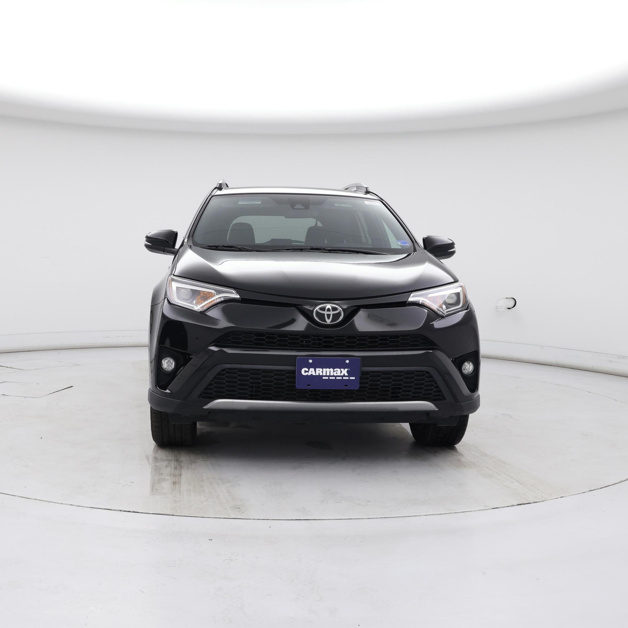 Thumbnail: 2017 Toyota RAV4 - 5