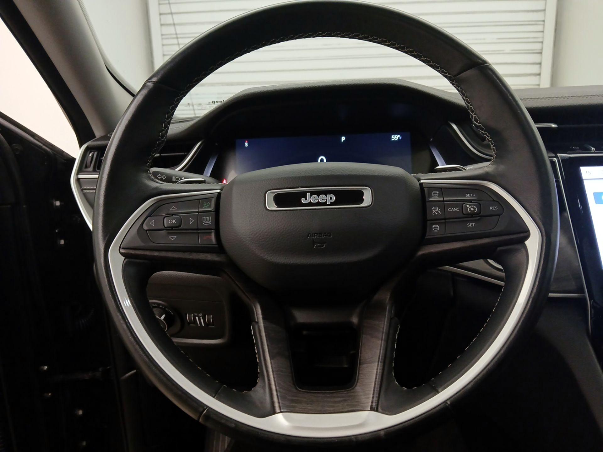 Thumbnail: 2022 Jeep Grand Cherokee L - 10