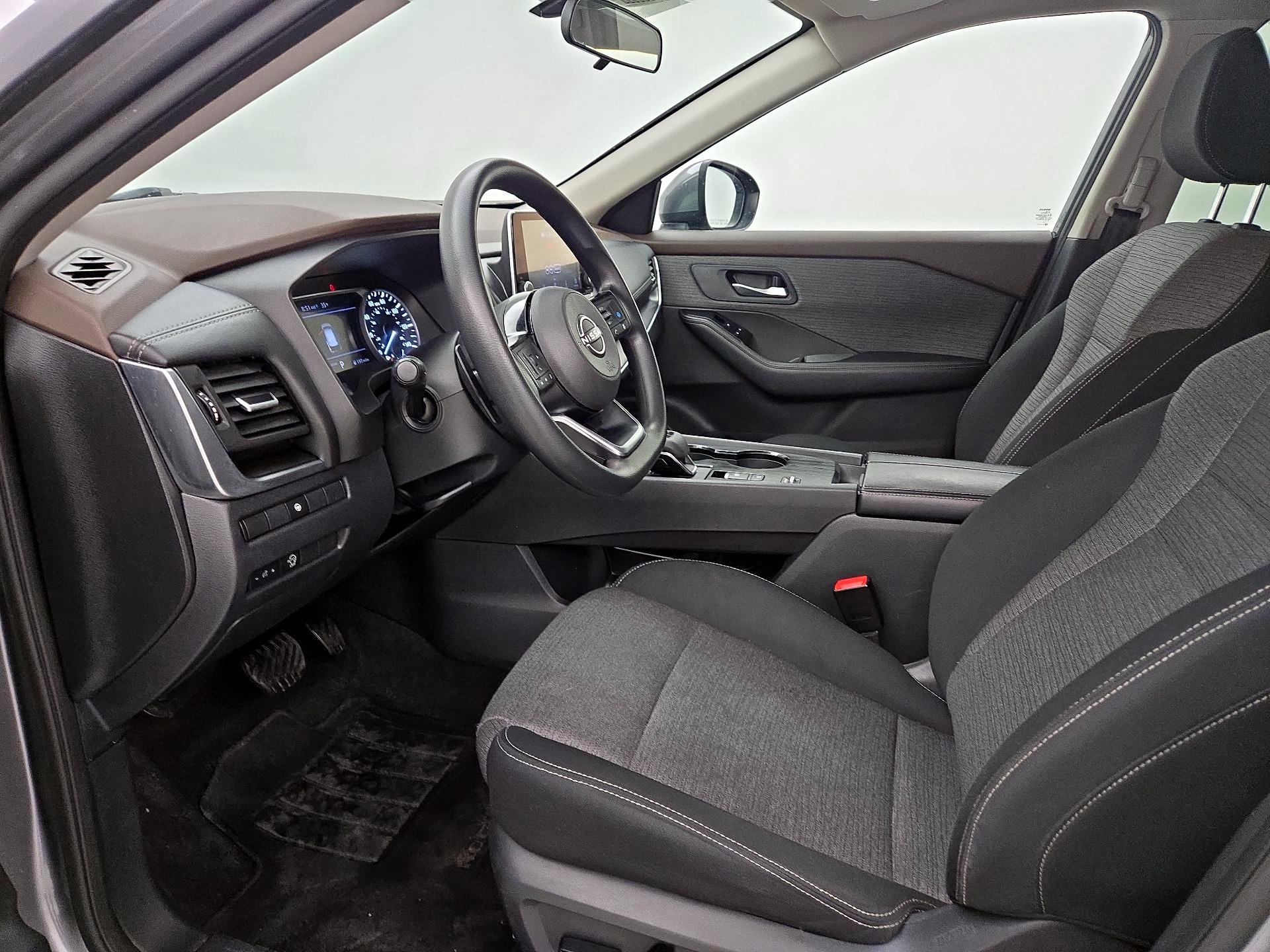 Thumbnail: 2023 Nissan Rogue - 11