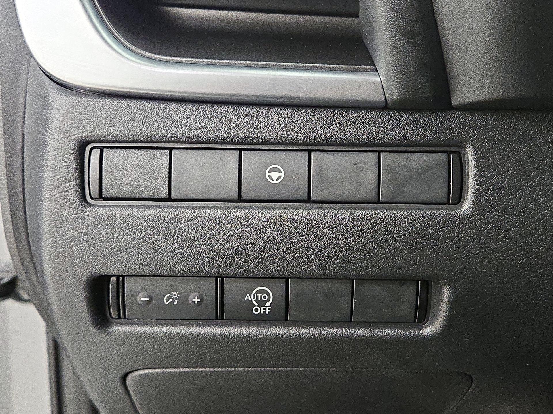 Thumbnail: 2023 Nissan Rogue - 13