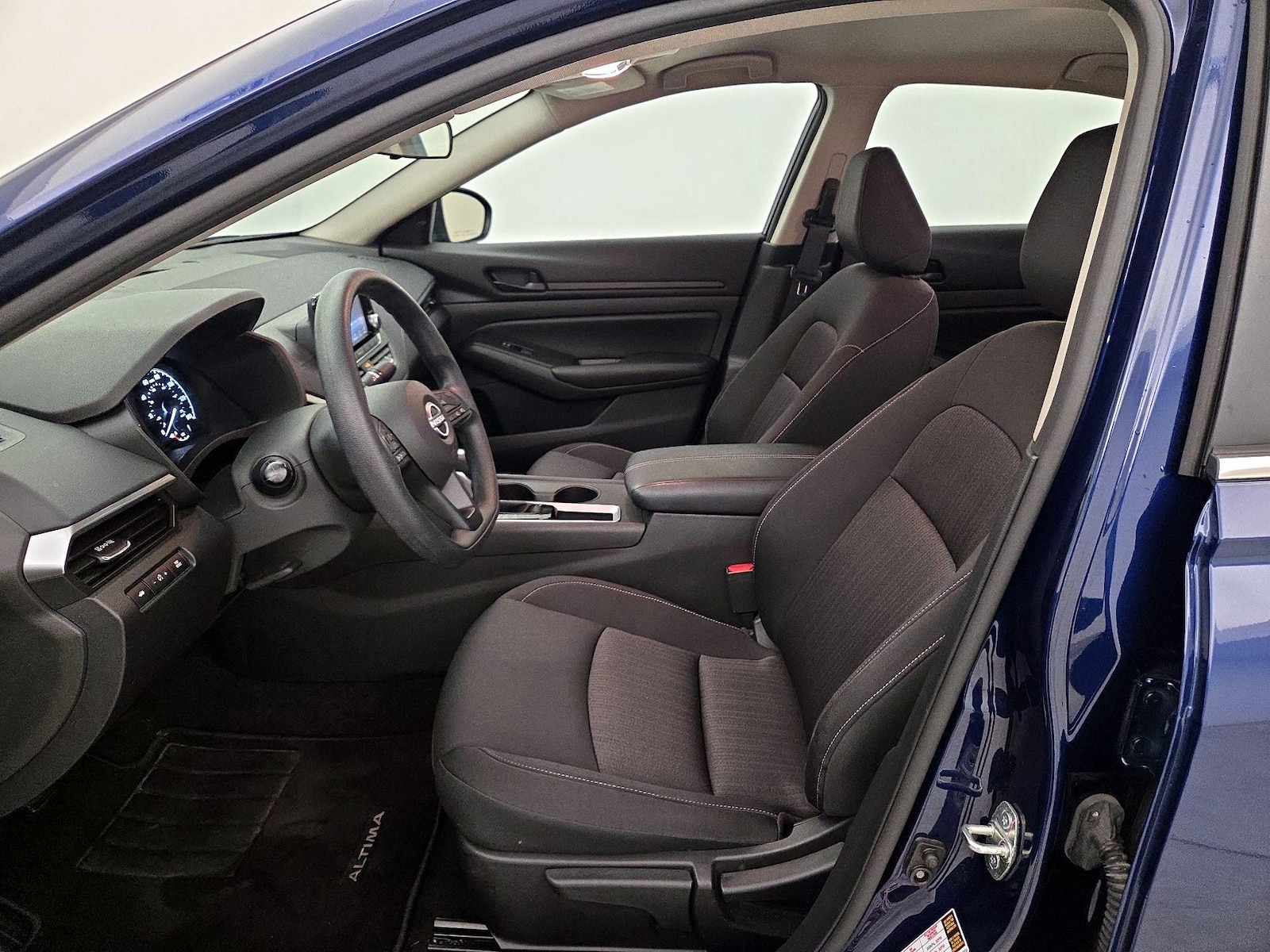 2023 Nissan Altima S - Photo 12