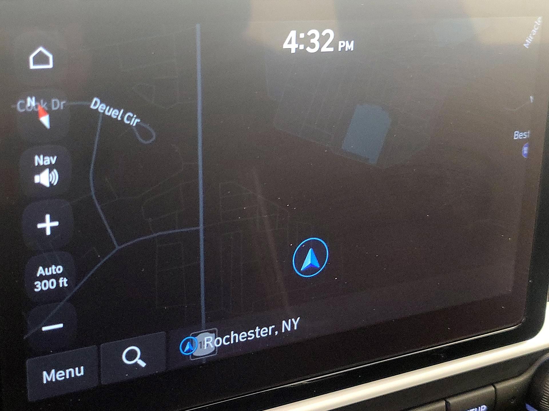 Thumbnail: 2023 Hyundai Venue - 14