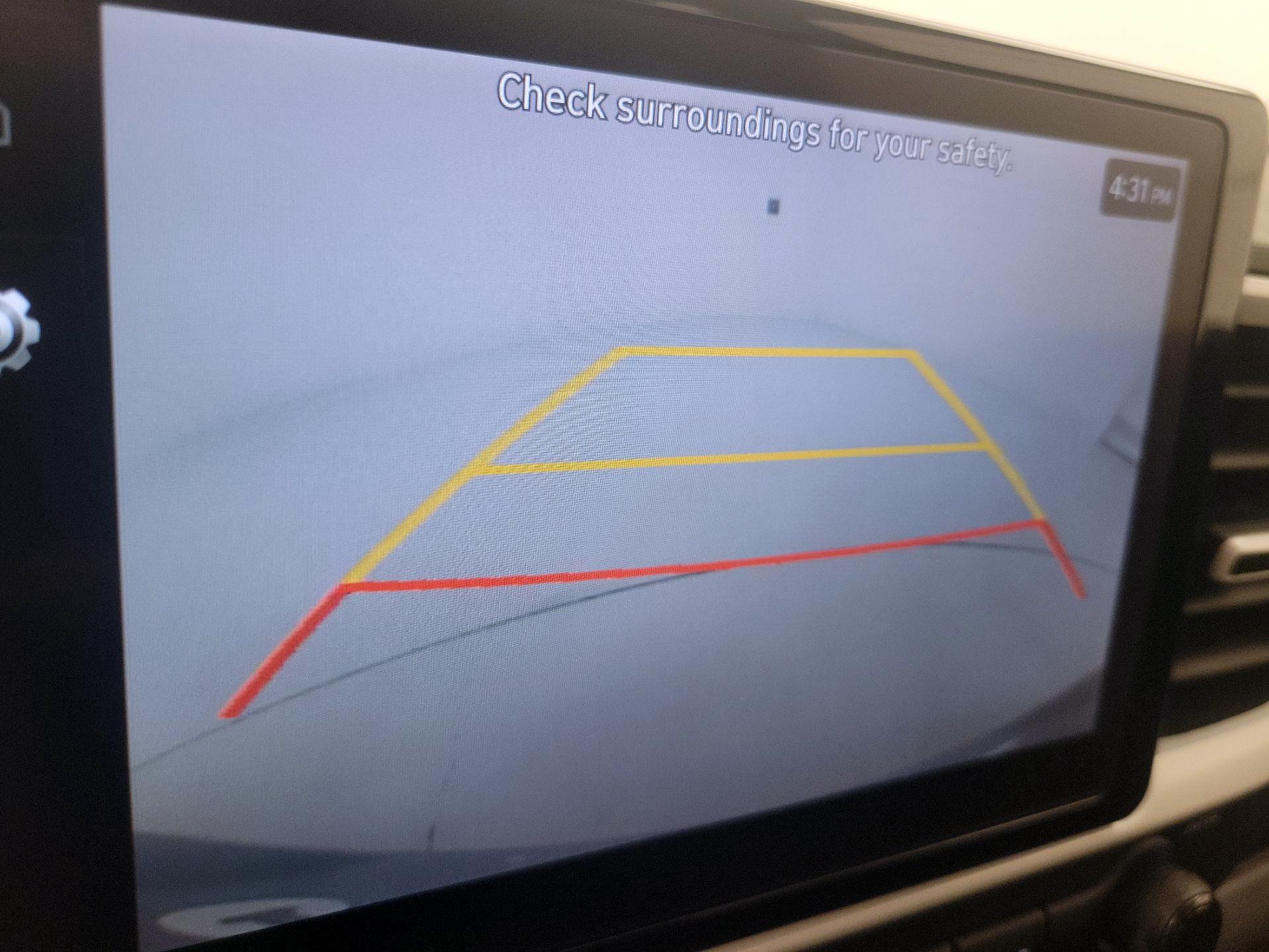 Thumbnail: 2023 Hyundai Venue - 15