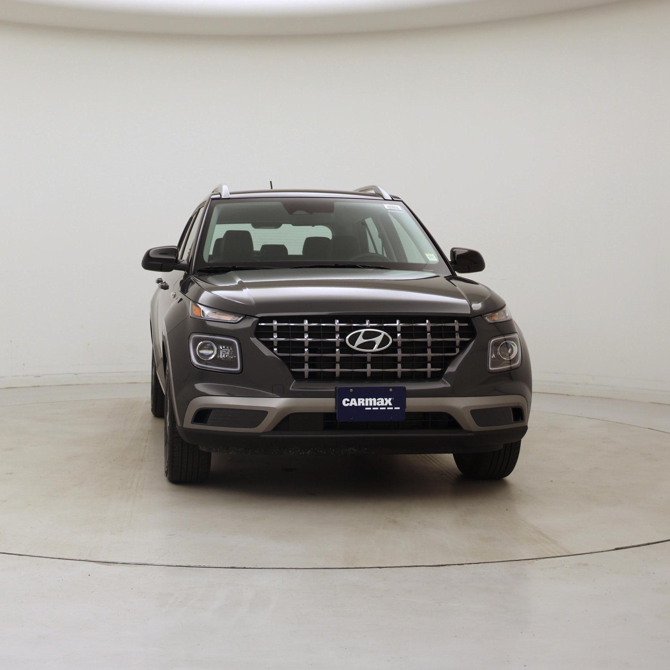 Thumbnail: 2023 Hyundai Venue - 5