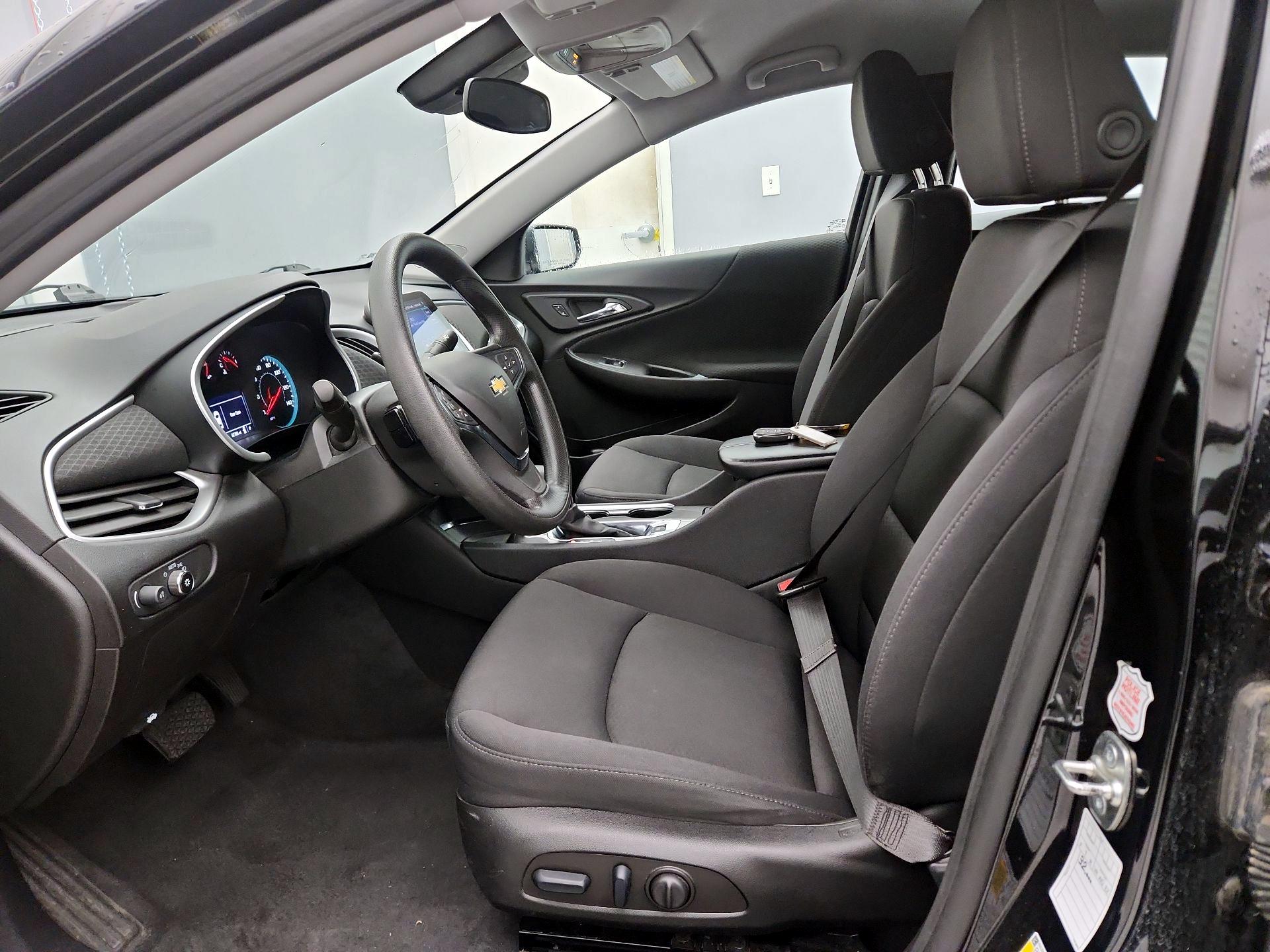 Thumbnail: 2024 Chevrolet Malibu - 11