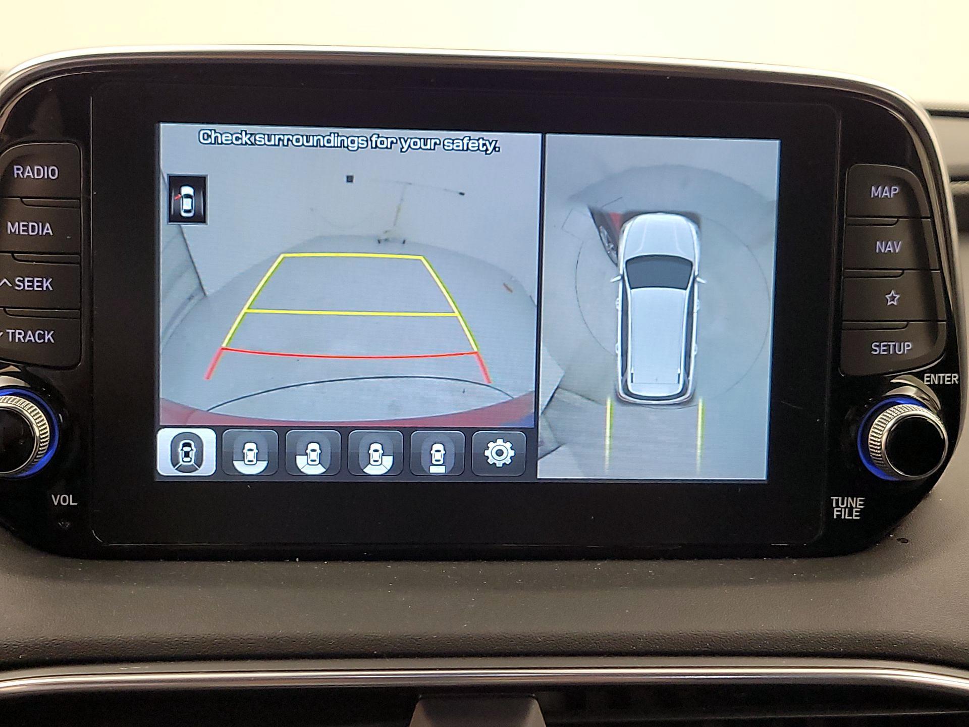 Thumbnail: 2020 Hyundai Santa Fe - 14