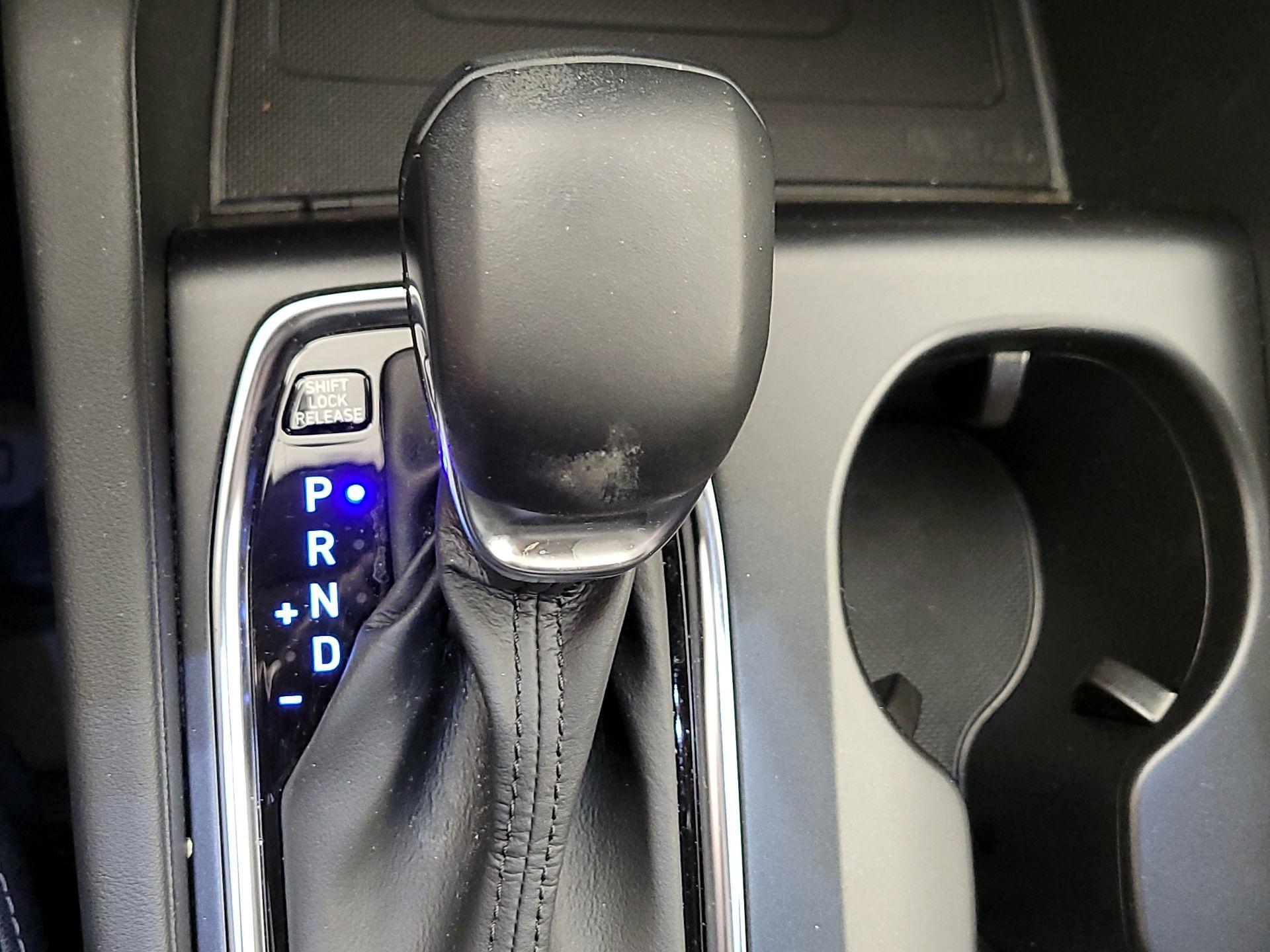 Thumbnail: 2020 Hyundai Santa Fe - 17