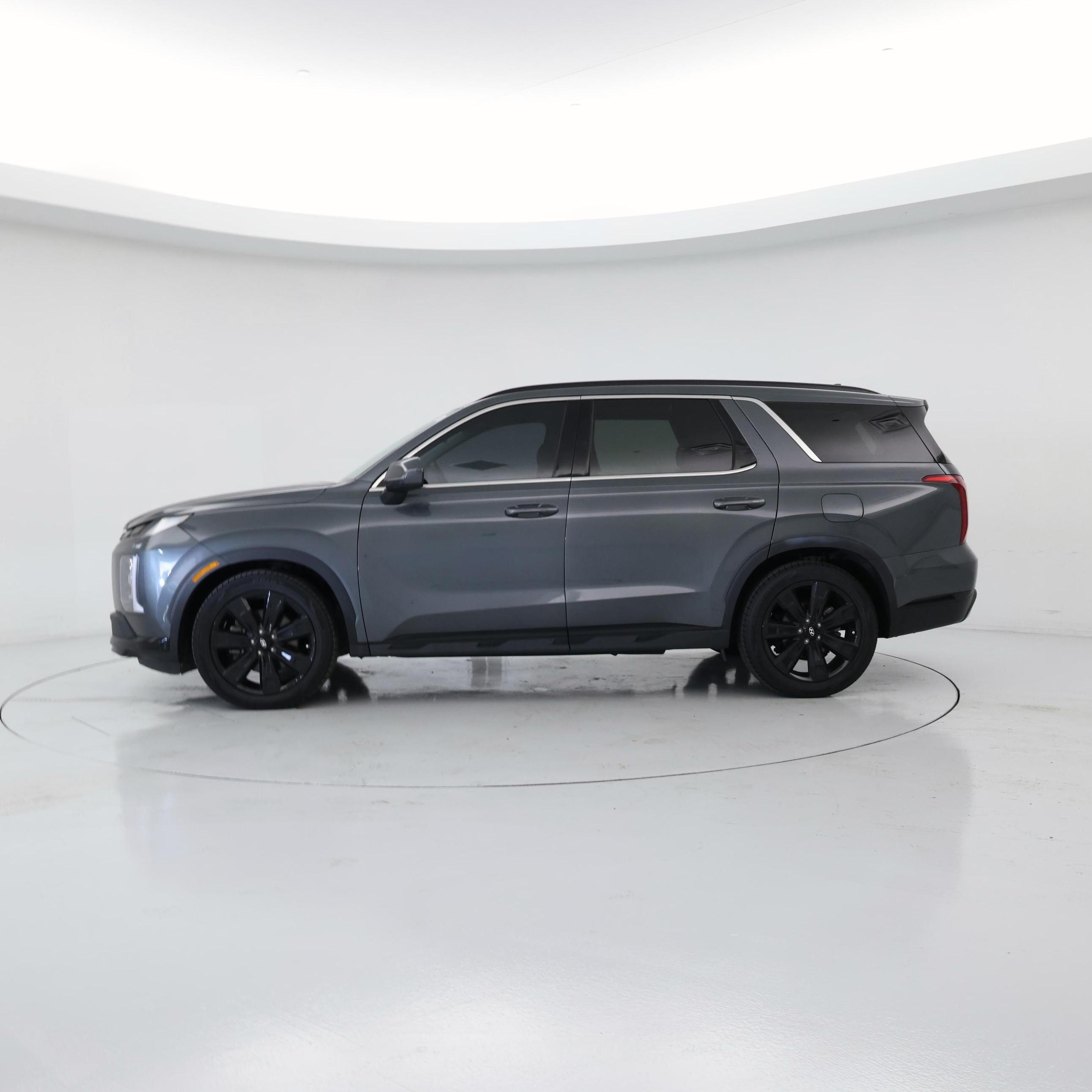 Thumbnail: 2023 Hyundai Palisade - 3