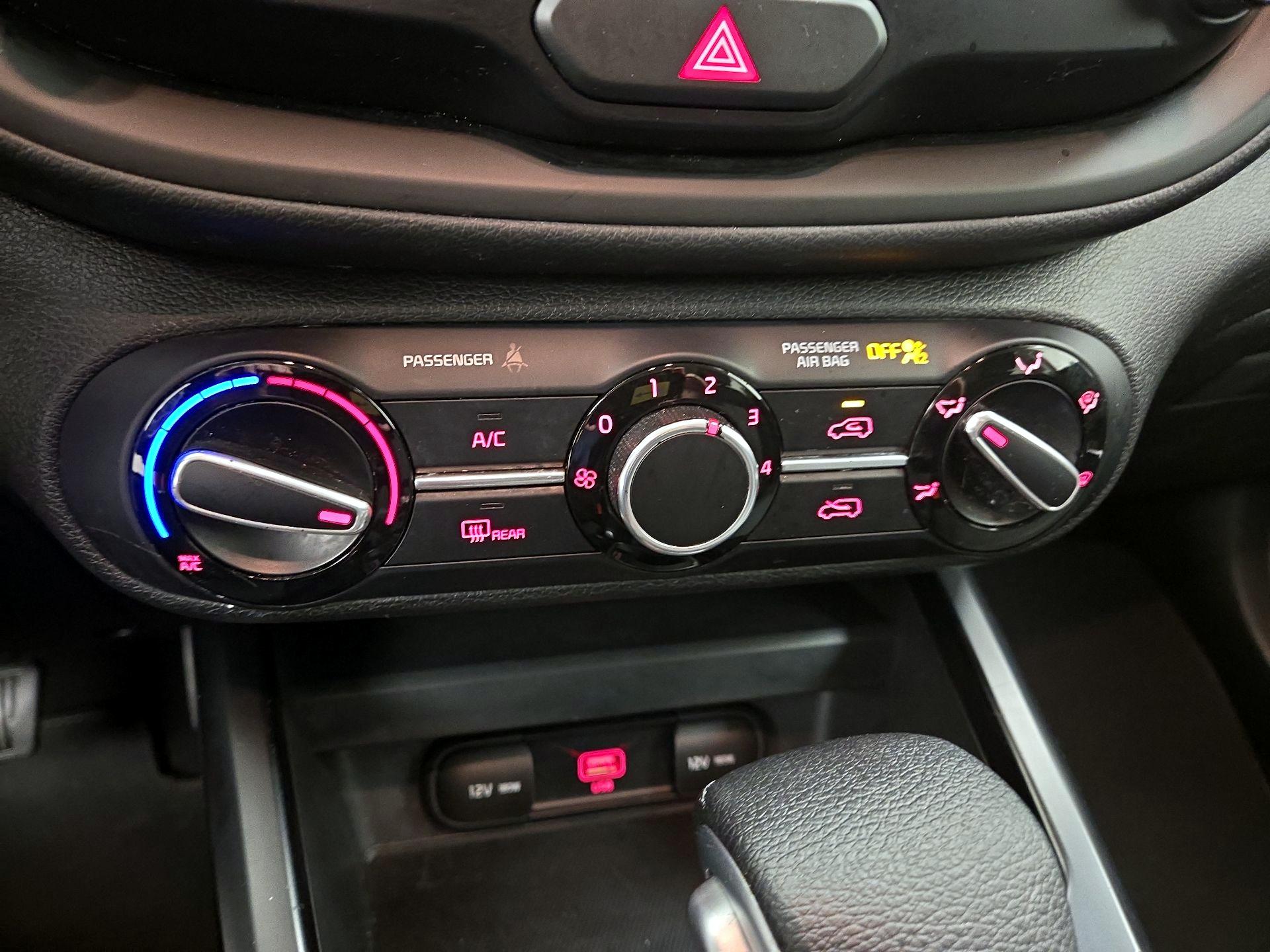 Thumbnail: 2021 Kia Soul - 16