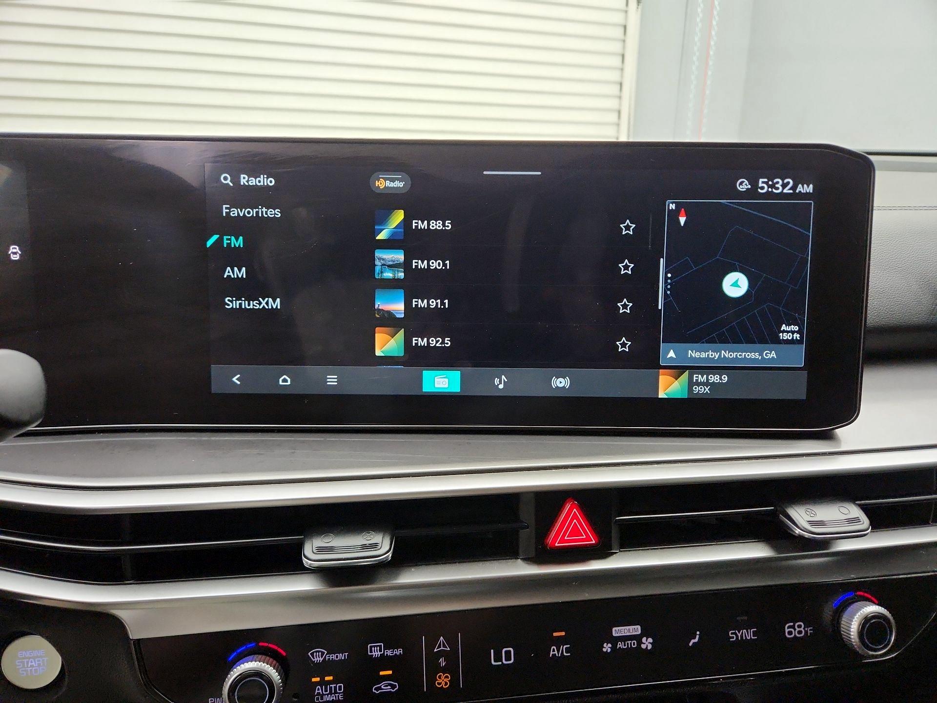 Thumbnail: 2024 Kia Sorento - 16