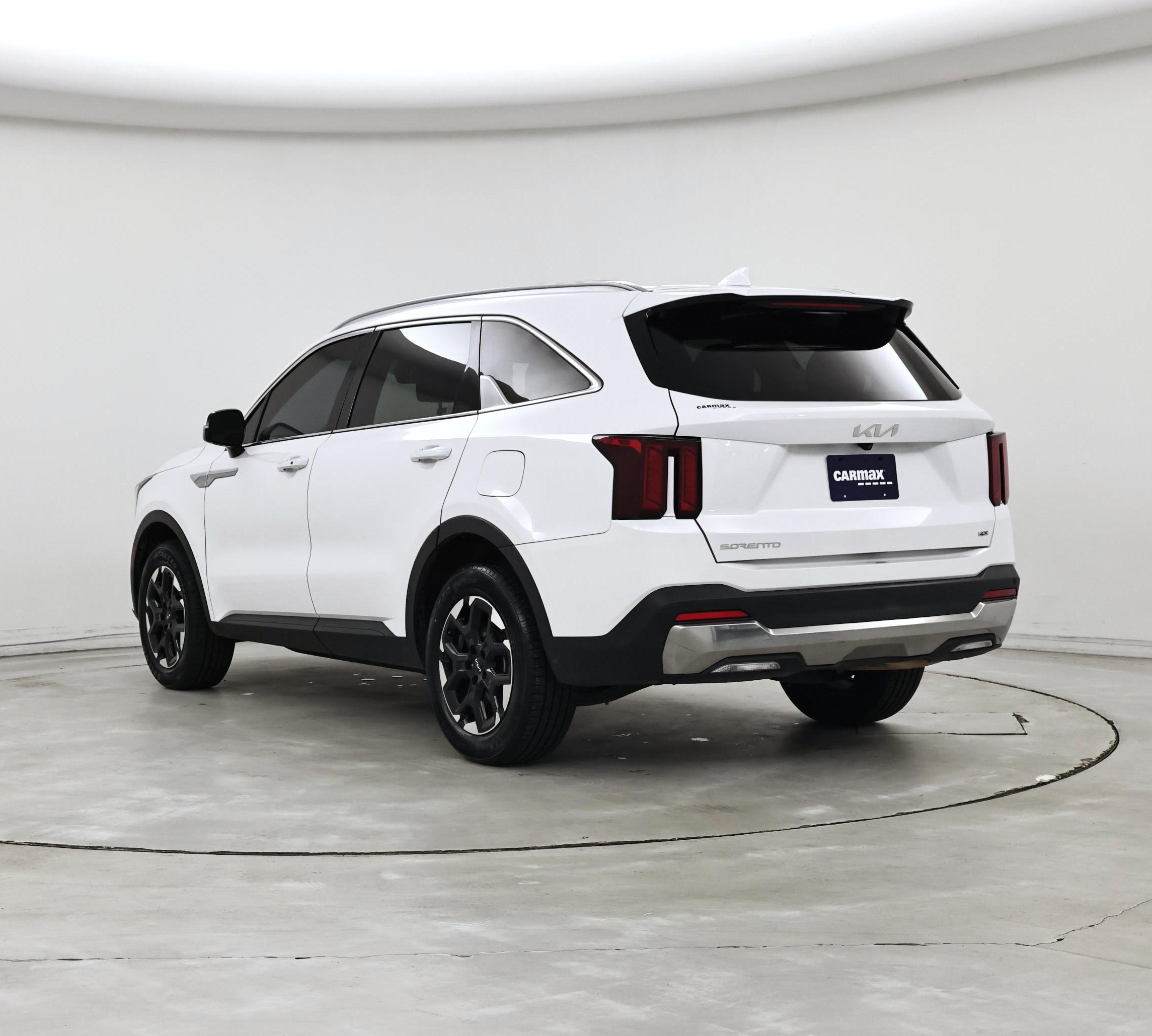 Thumbnail: 2024 Kia Sorento - 2