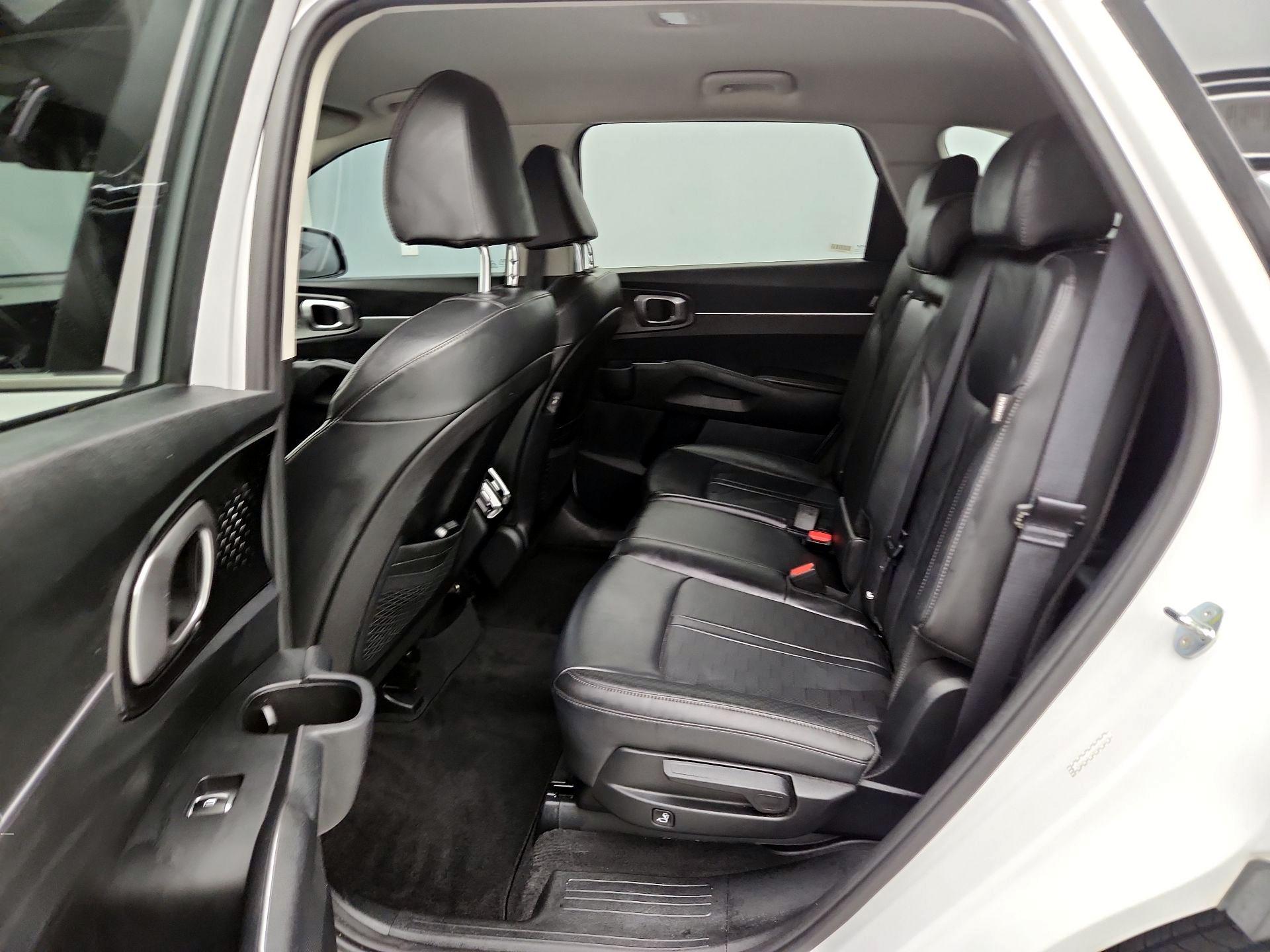 Thumbnail: 2024 Kia Sorento - 20