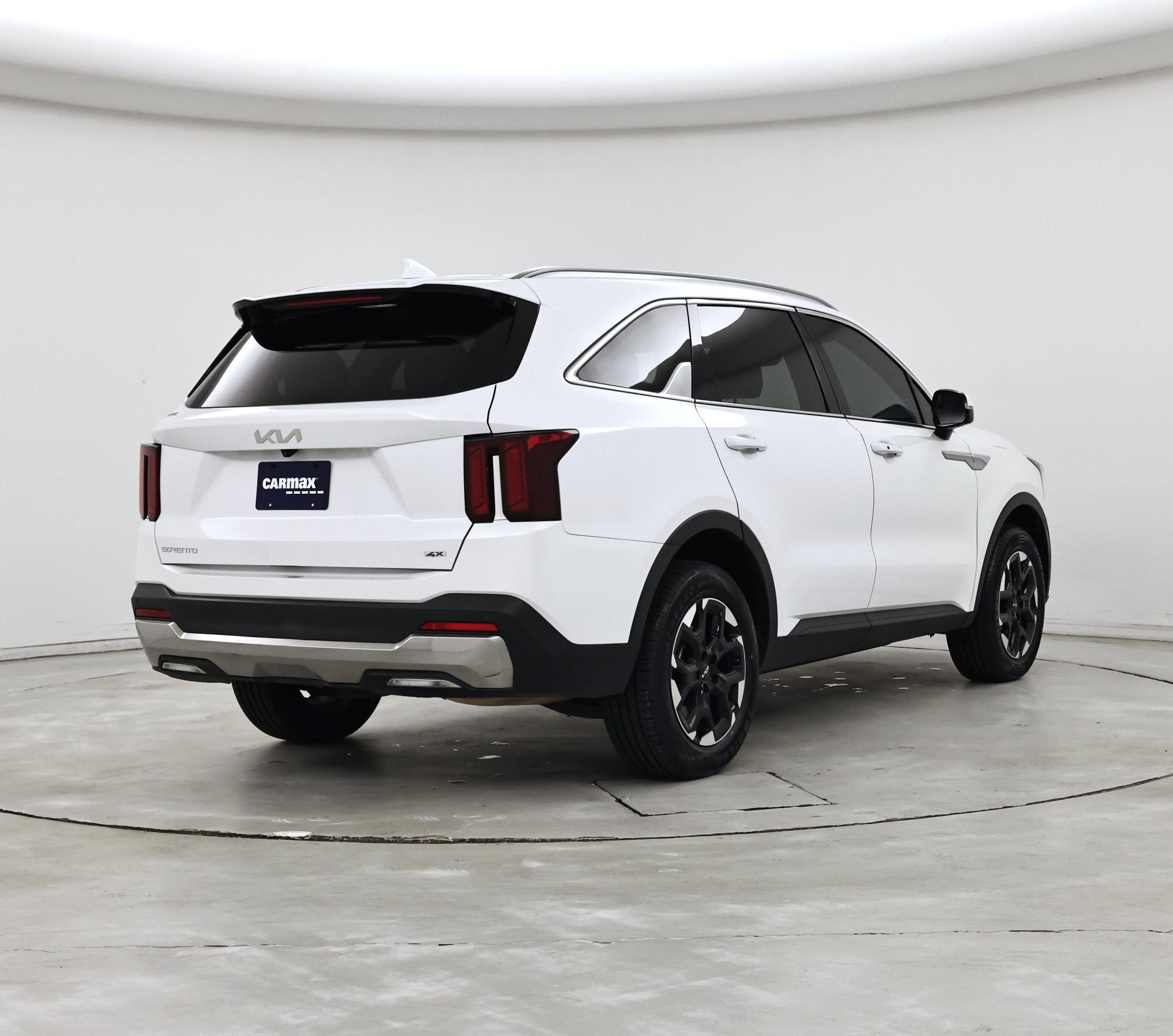 Thumbnail: 2024 Kia Sorento - 8