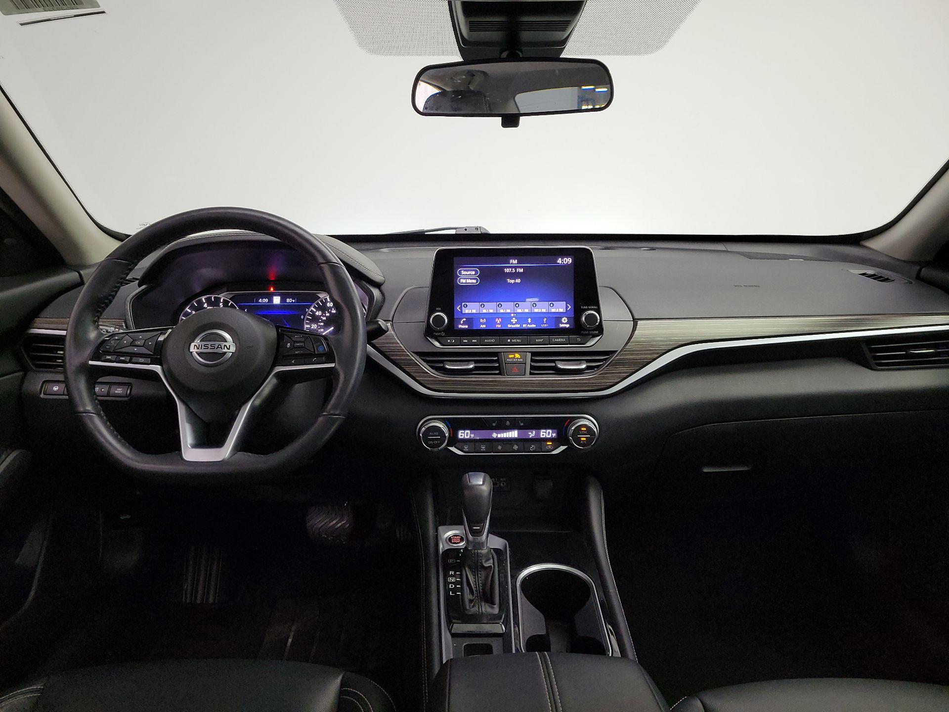 Thumbnail: 2022 Nissan Altima - 9