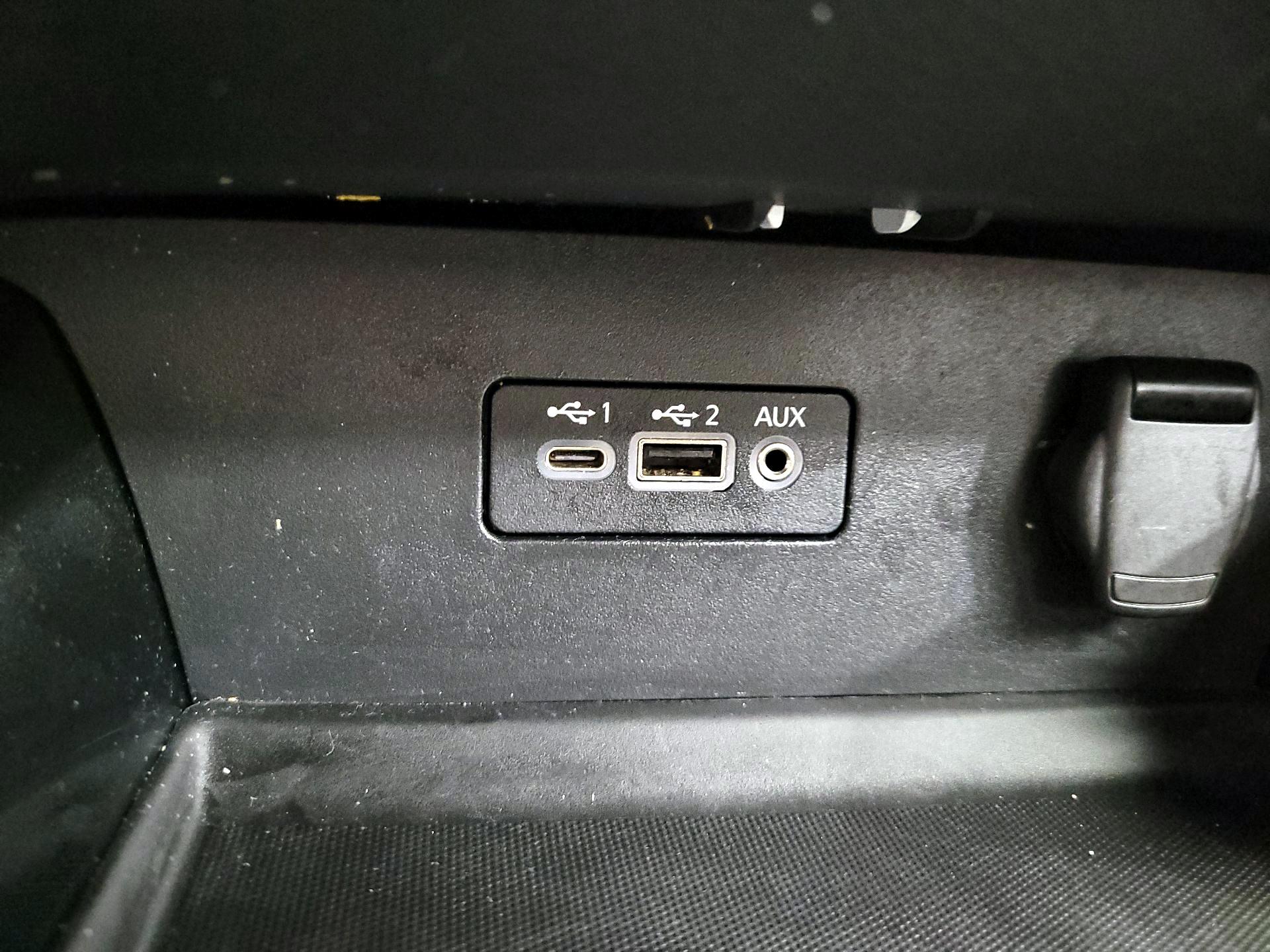 Thumbnail: 2022 Nissan Altima - 19