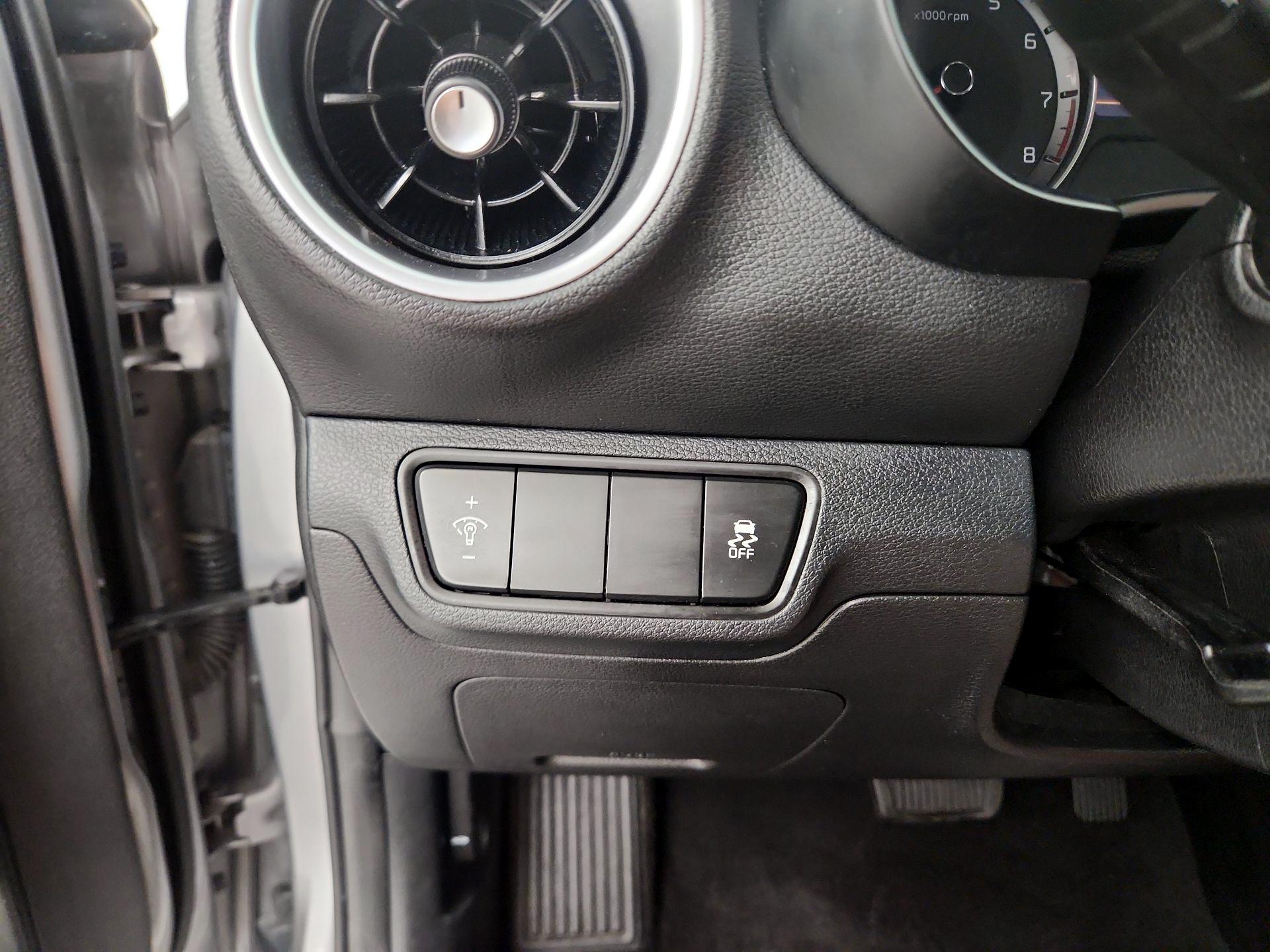 Thumbnail: 2024 Kia Forte - 13