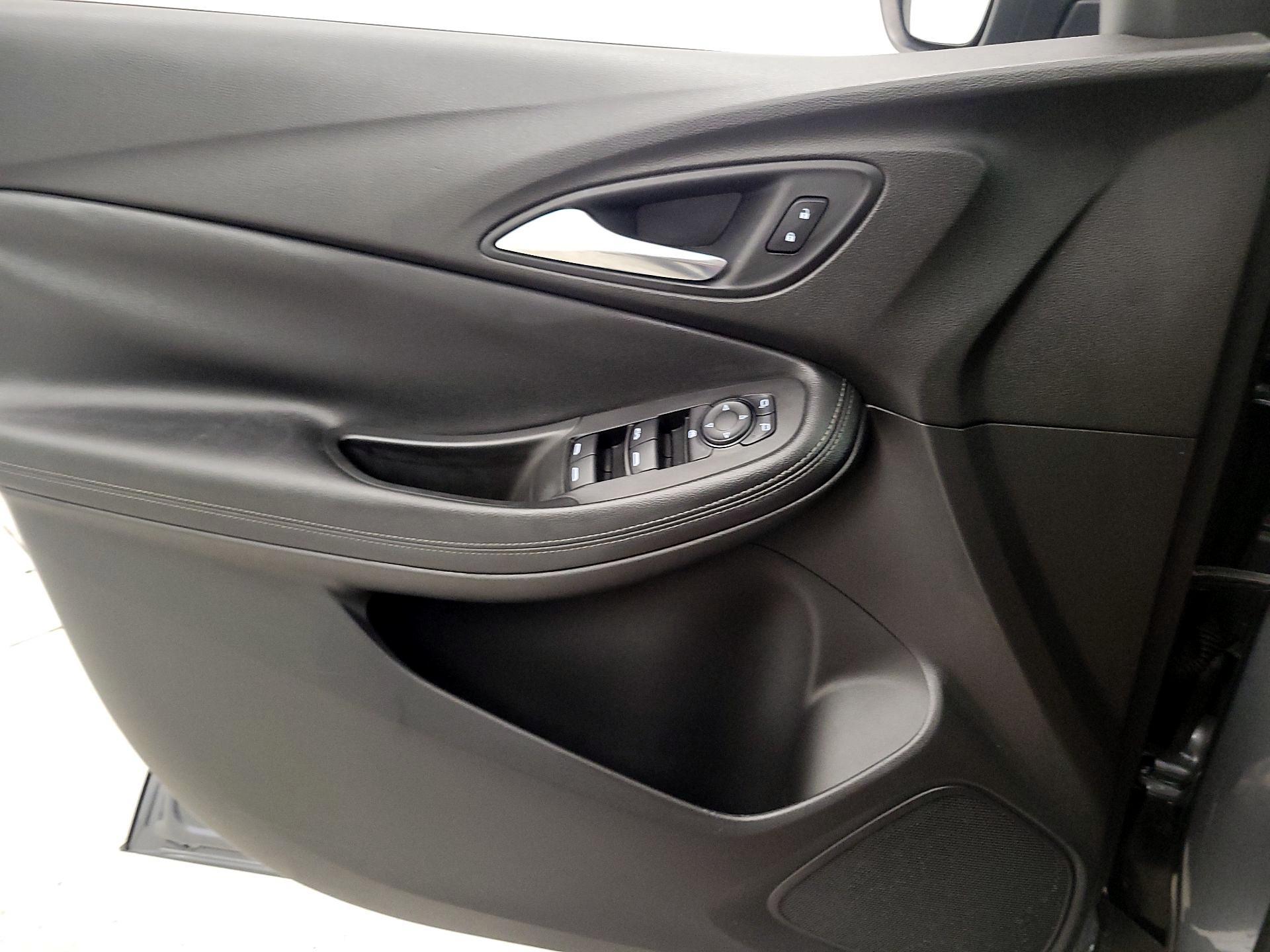 Thumbnail: 2021 Buick Encore GX - 12