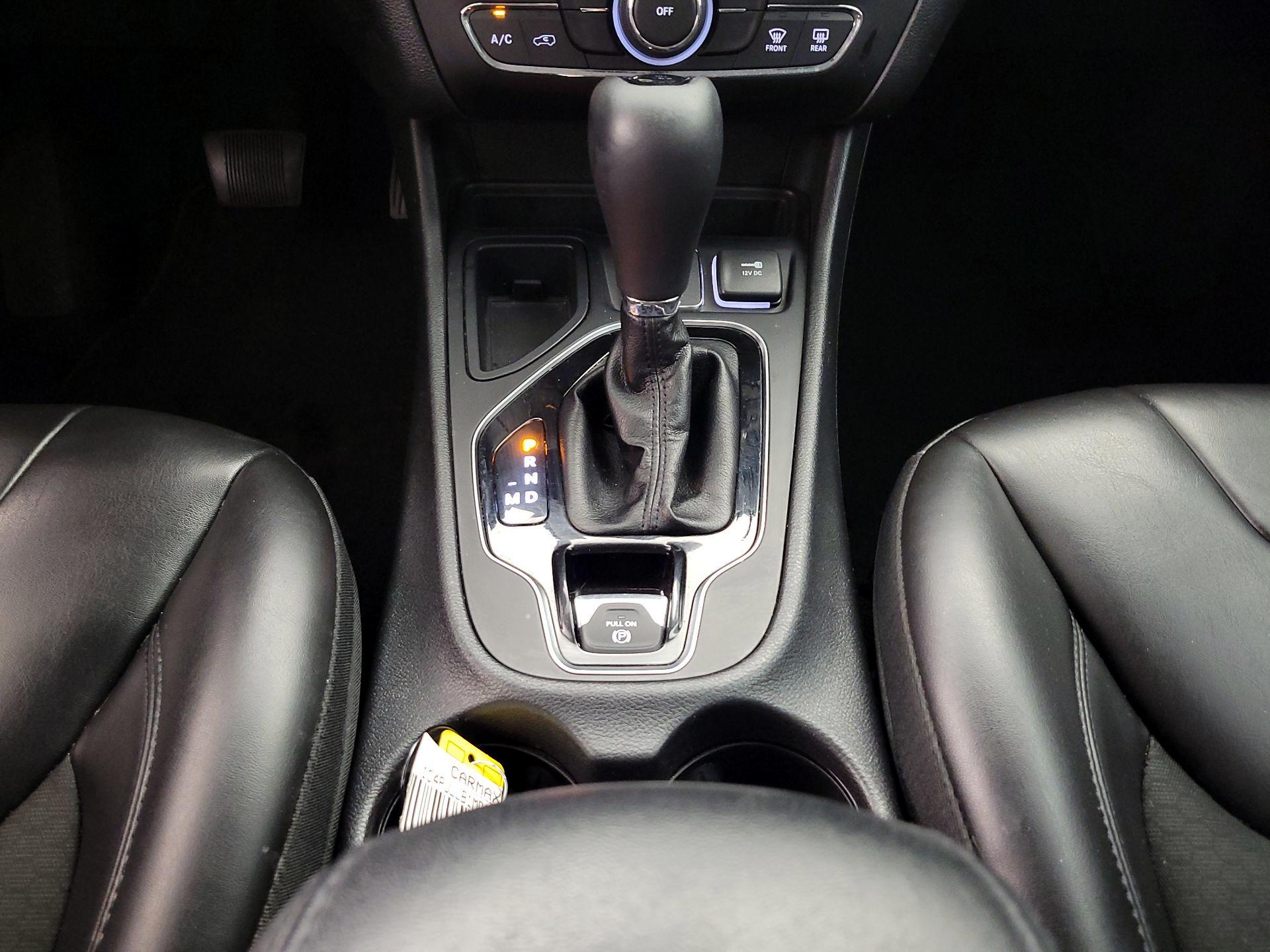 Thumbnail: 2021 Jeep Cherokee - 17