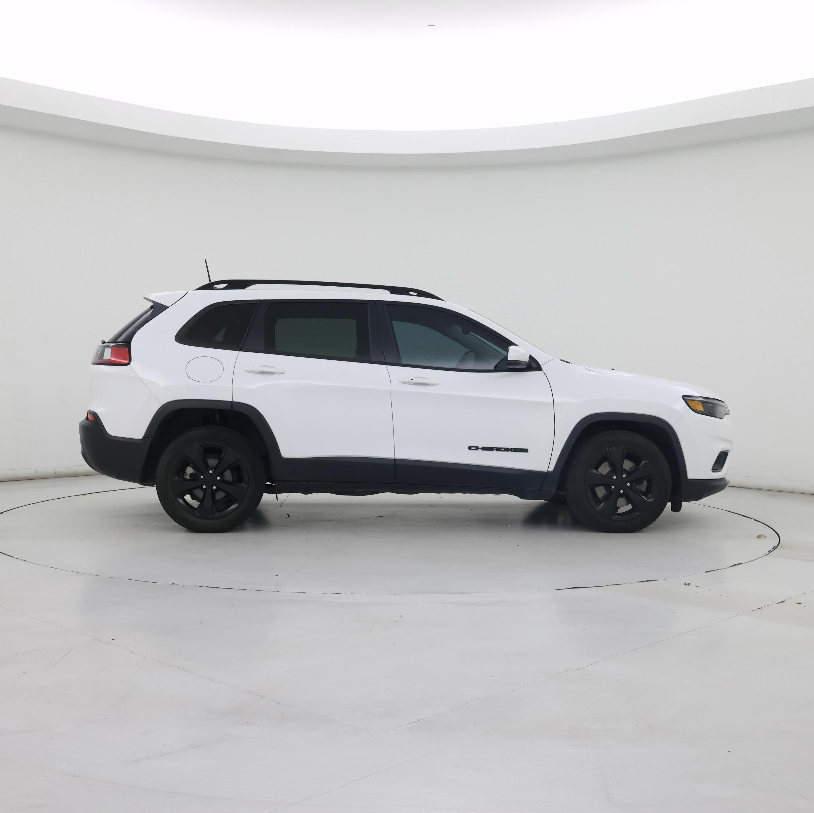 Thumbnail: 2021 Jeep Cherokee - 7